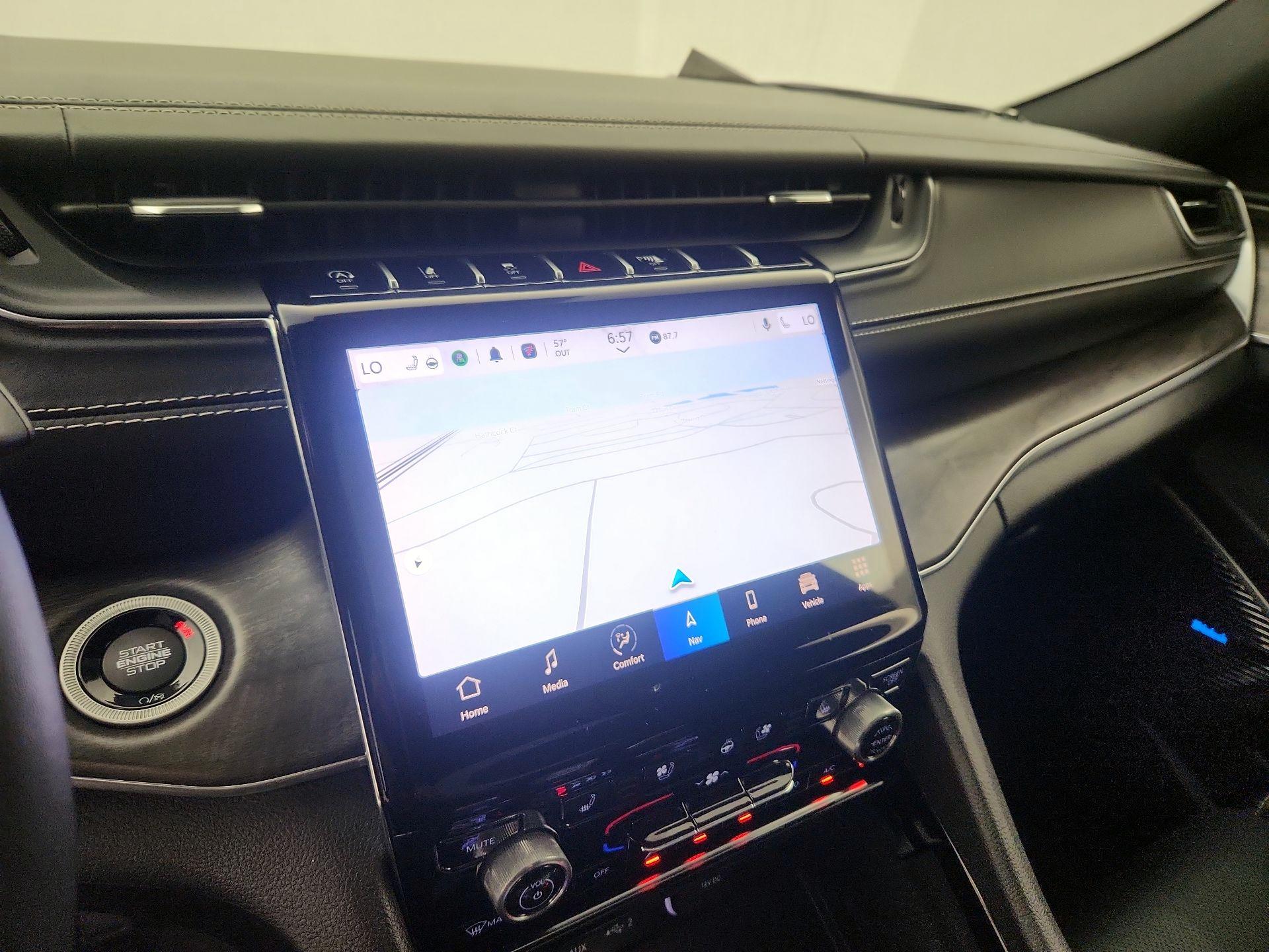 Thumbnail: 2022 Jeep Grand Cherokee L - 14