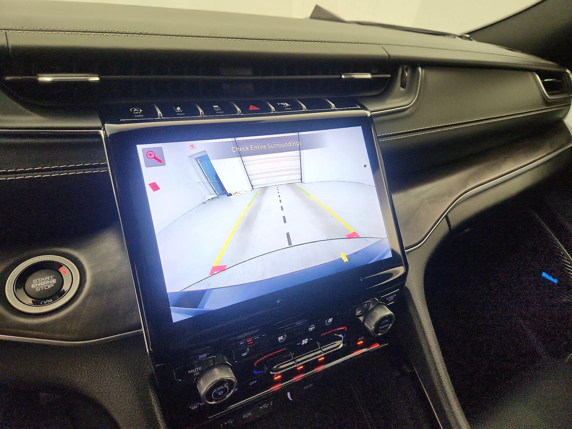 Thumbnail: 2022 Jeep Grand Cherokee L - 15