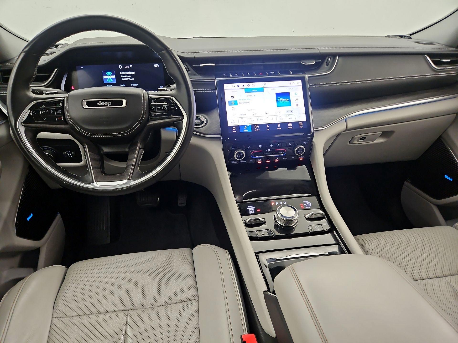 Thumbnail: 2022 Jeep Grand Cherokee L - 9