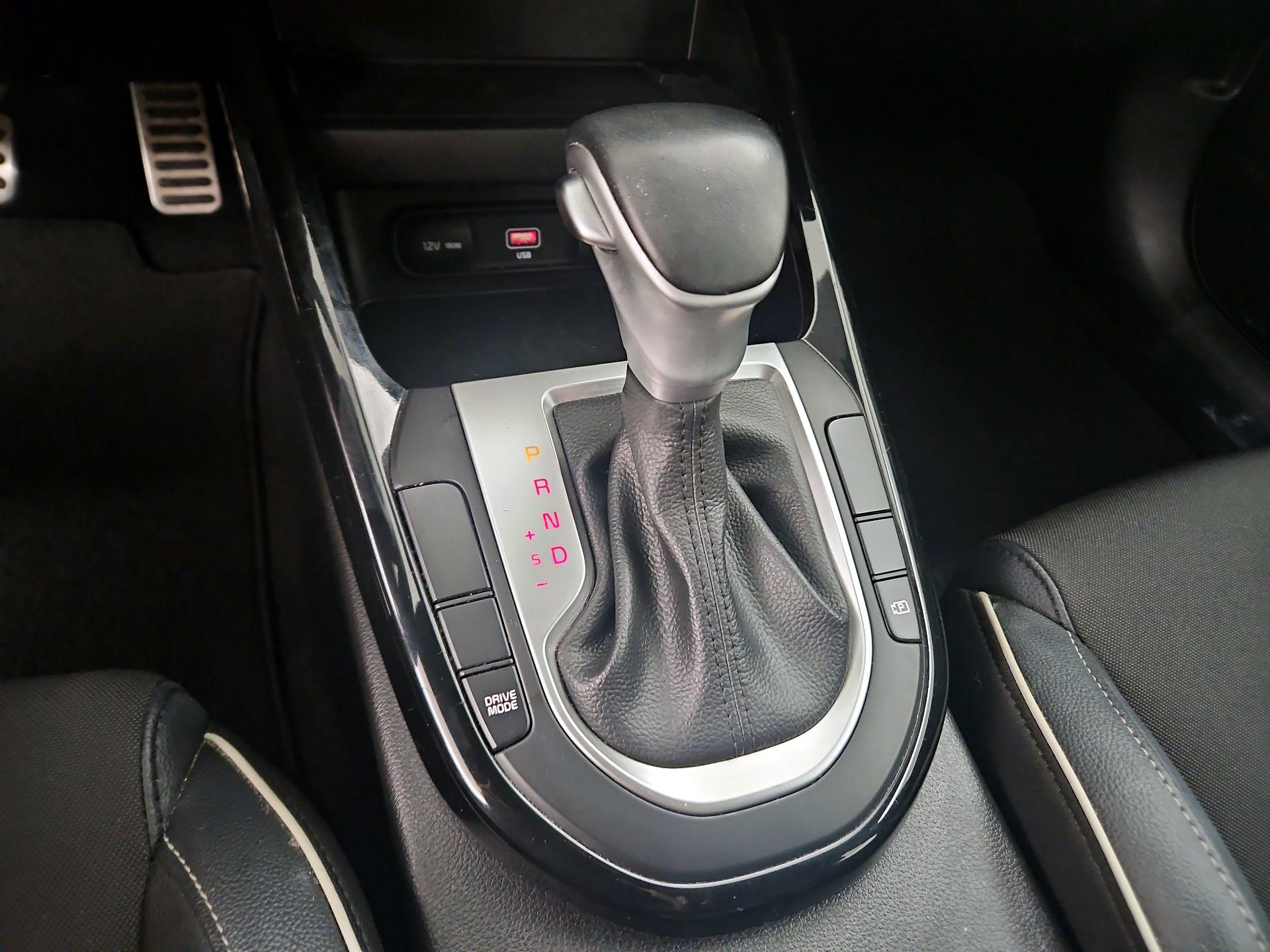 Thumbnail: 2023 Kia Forte - 18