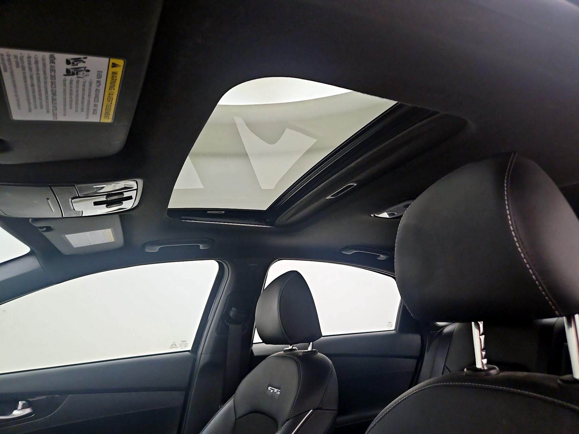 Thumbnail: 2023 Kia Forte - 20