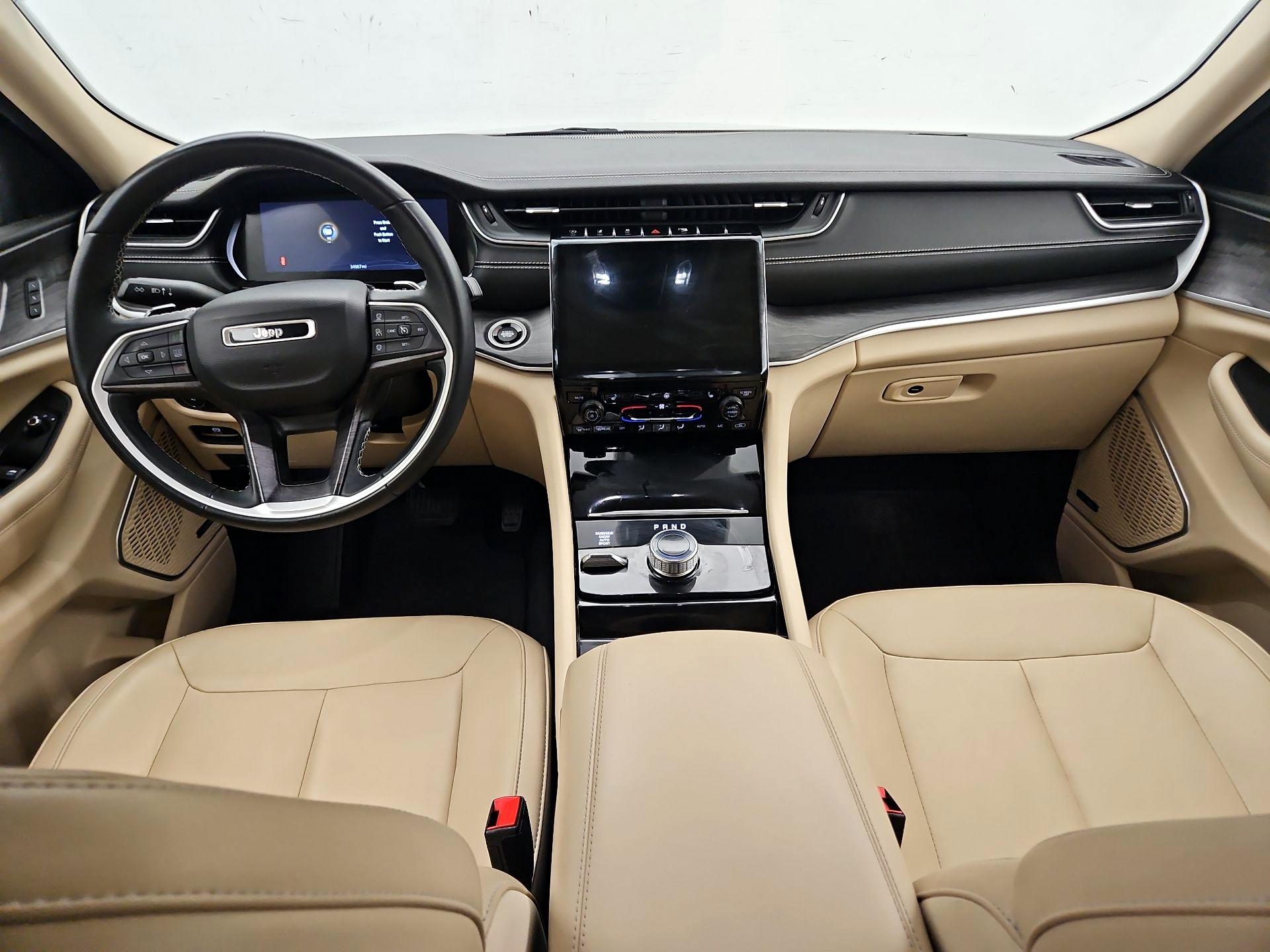 Thumbnail: 2022 Jeep Grand Cherokee L - 9