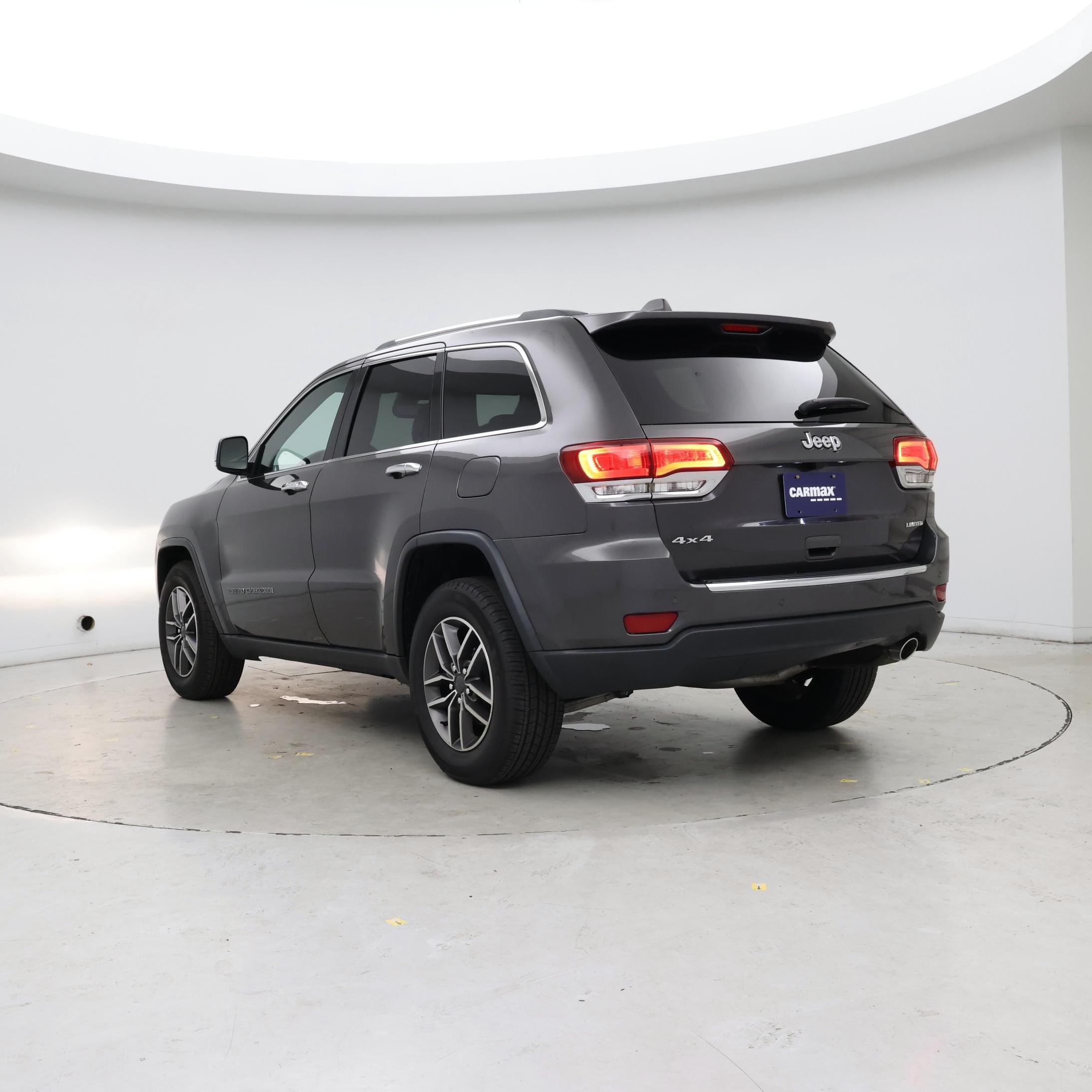 Thumbnail: 2020 Jeep Grand Cherokee - 2