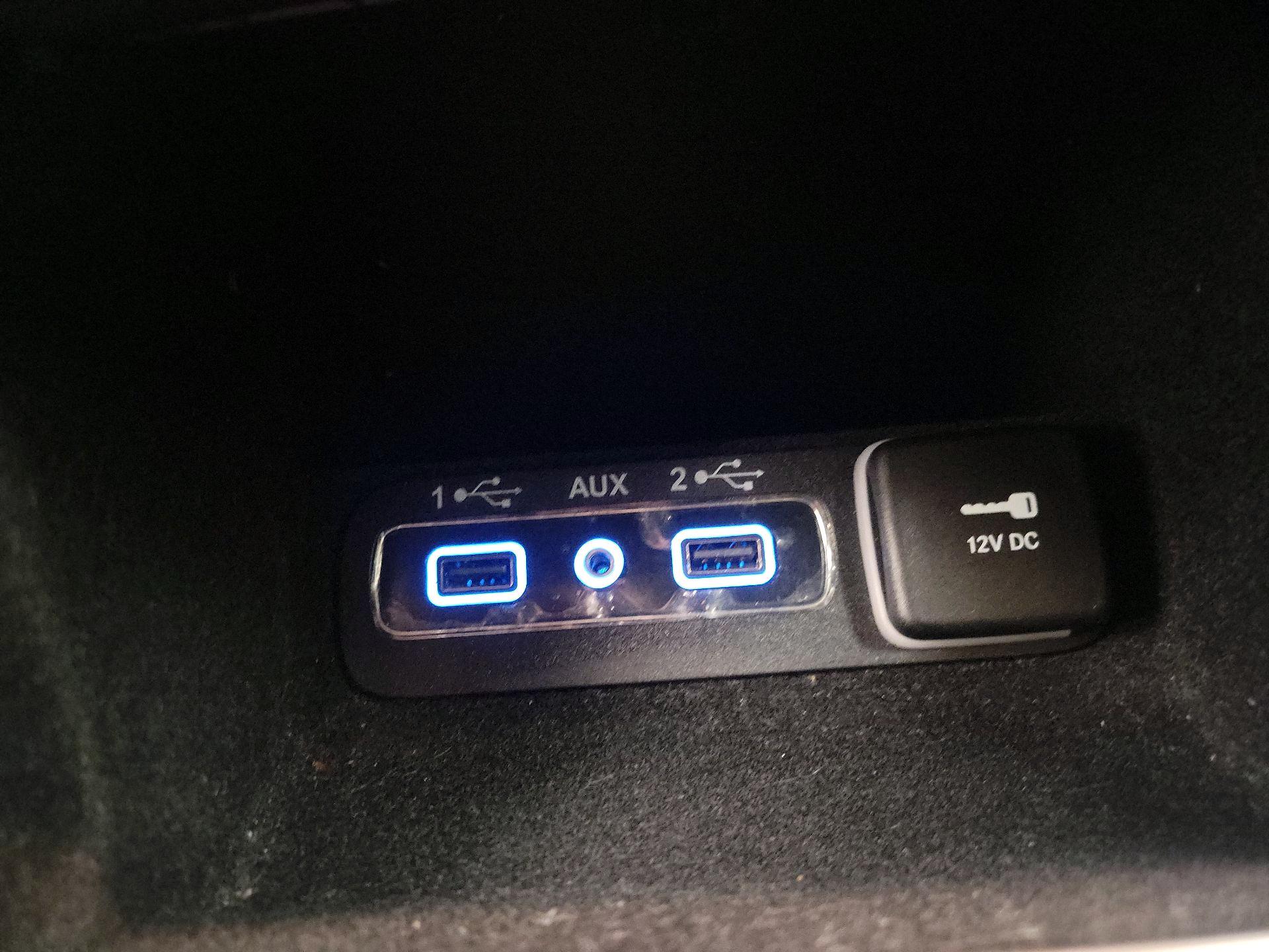 Thumbnail: 2020 Jeep Grand Cherokee - 19