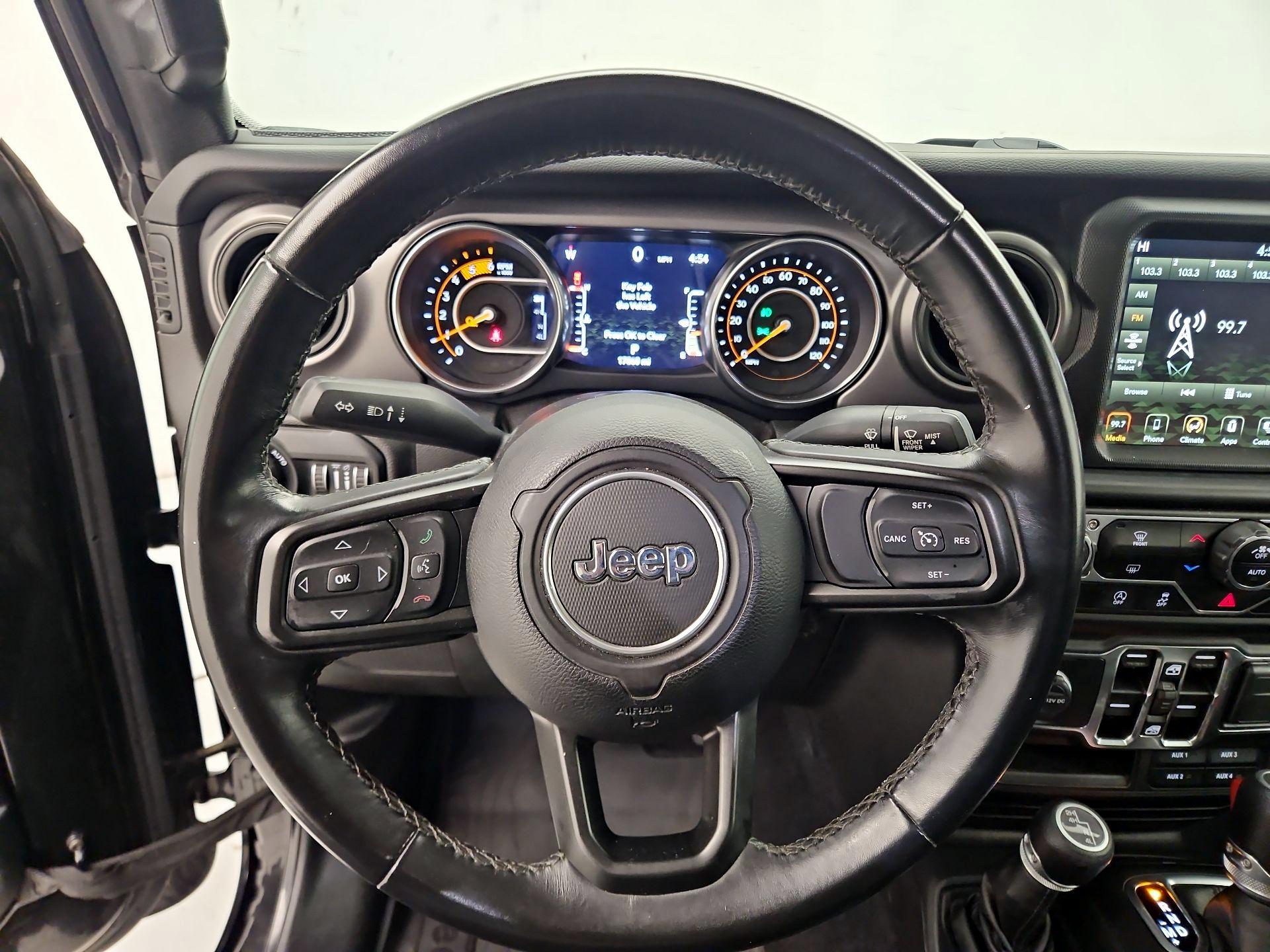 Thumbnail: 2021 Jeep Gladiator - 10