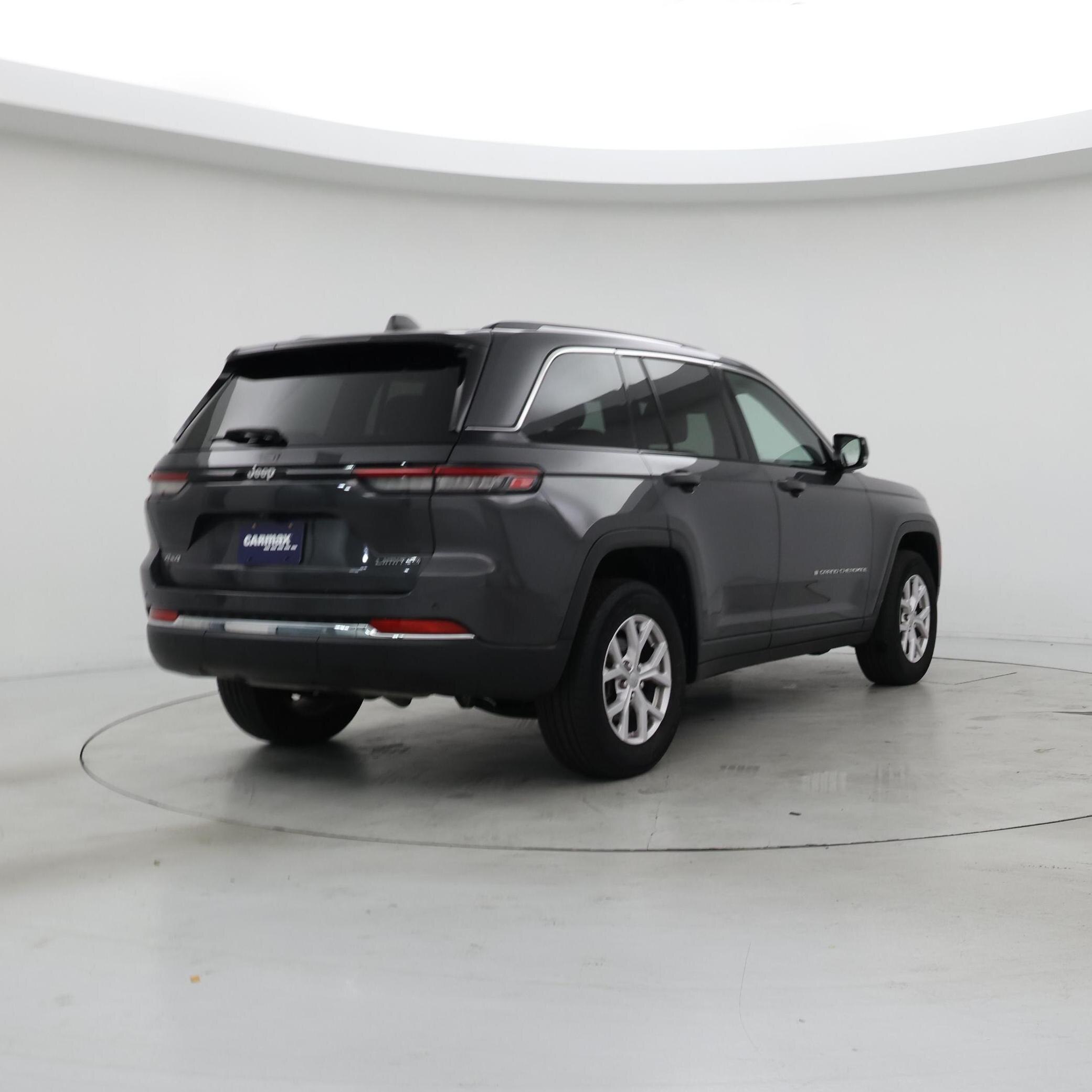 Thumbnail: 2022 Jeep Grand Cherokee - 8