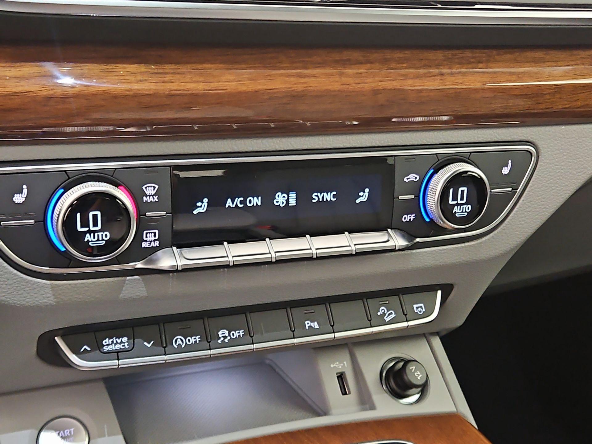 Thumbnail: 2023 Audi Q5 - 16