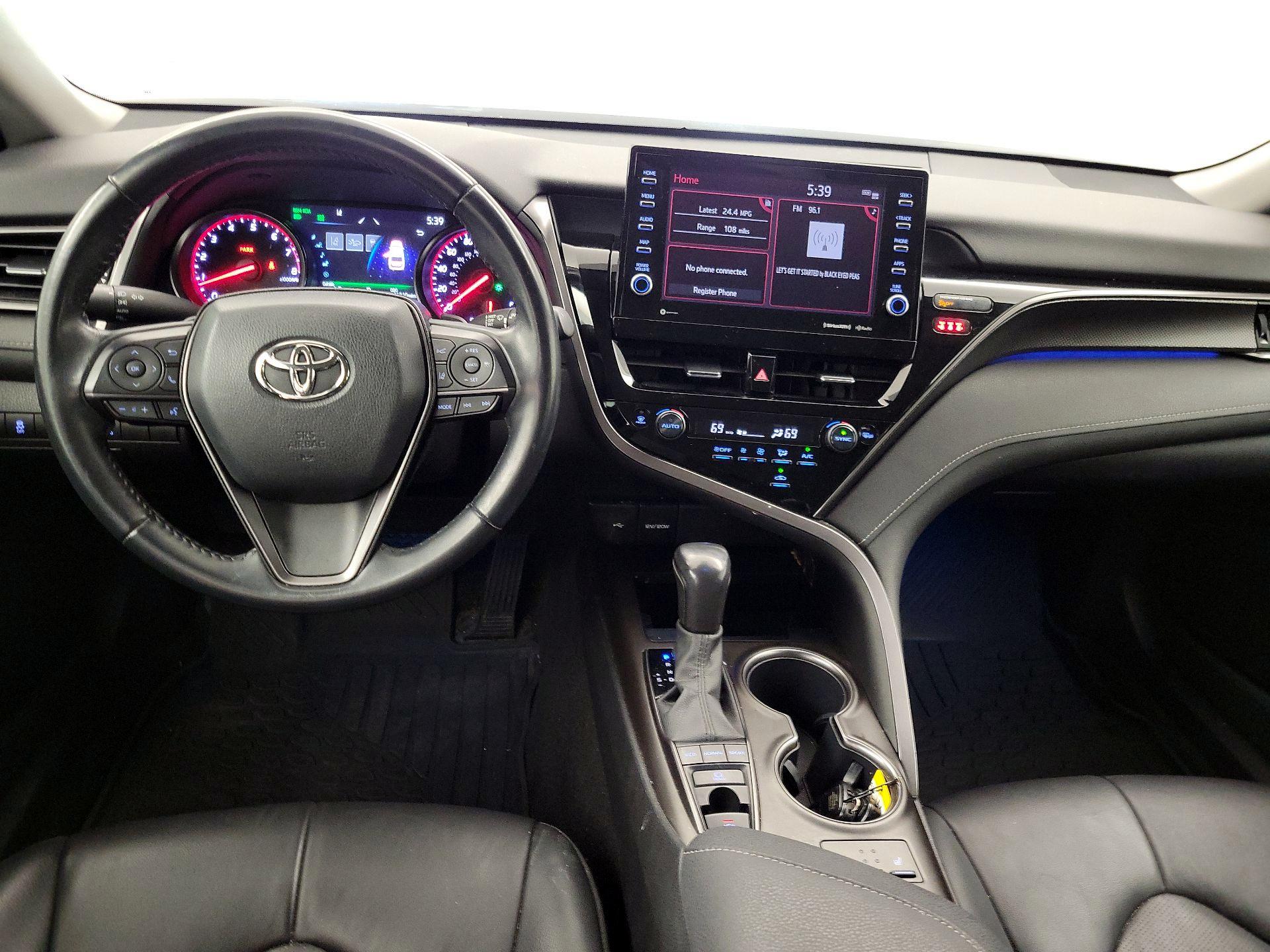 Thumbnail: 2022 Toyota Camry - 9