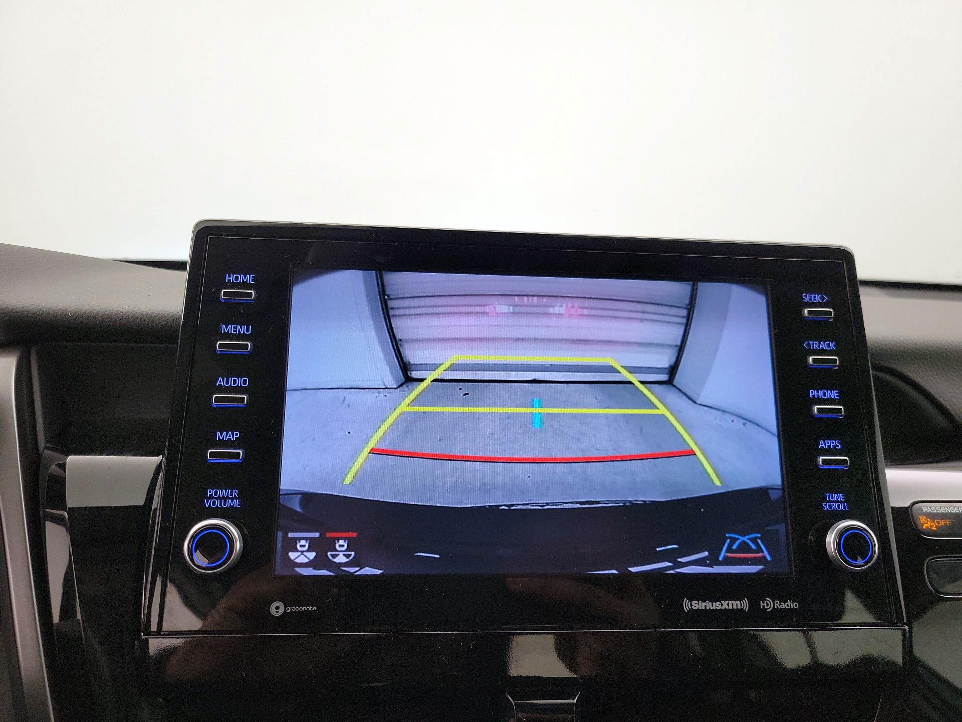 Thumbnail: 2022 Toyota Camry - 14