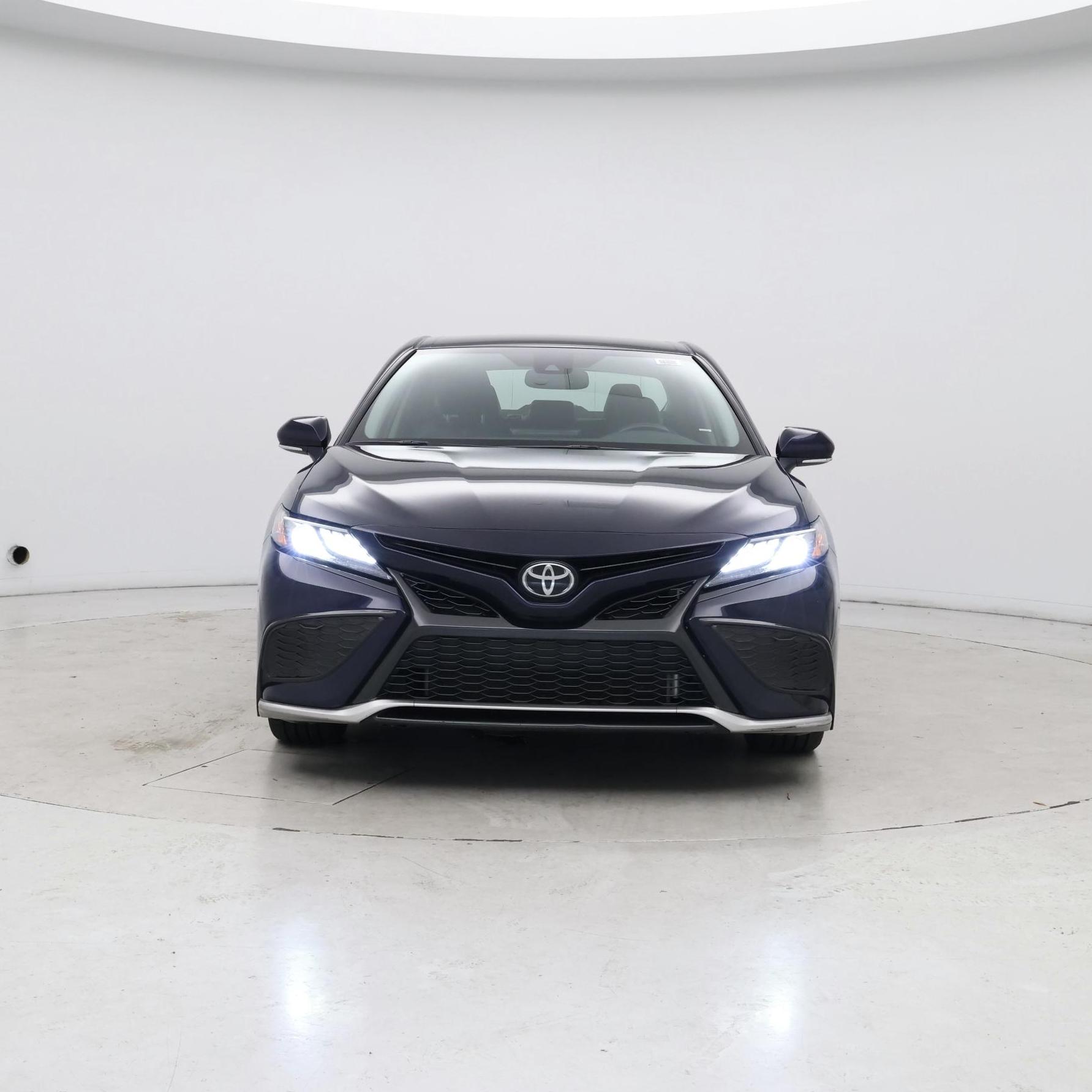 Thumbnail: 2022 Toyota Camry - 5