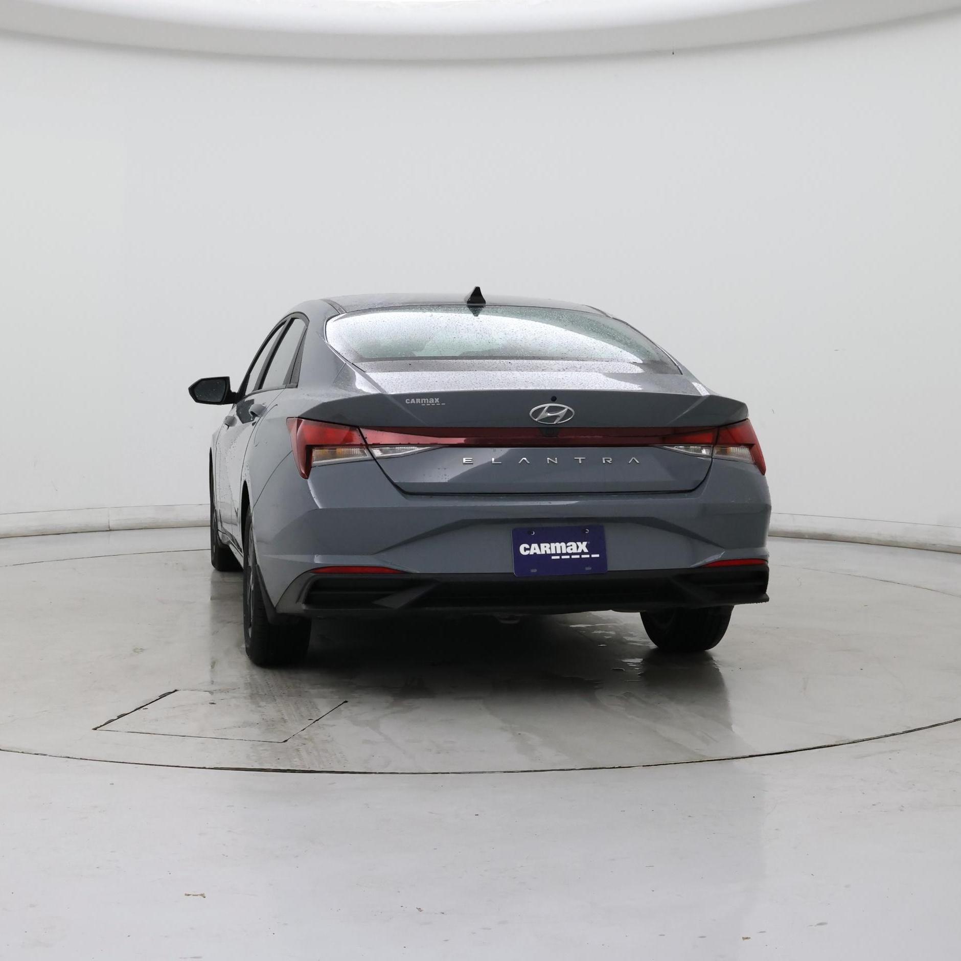 Thumbnail: 2023 Hyundai Elantra - 6