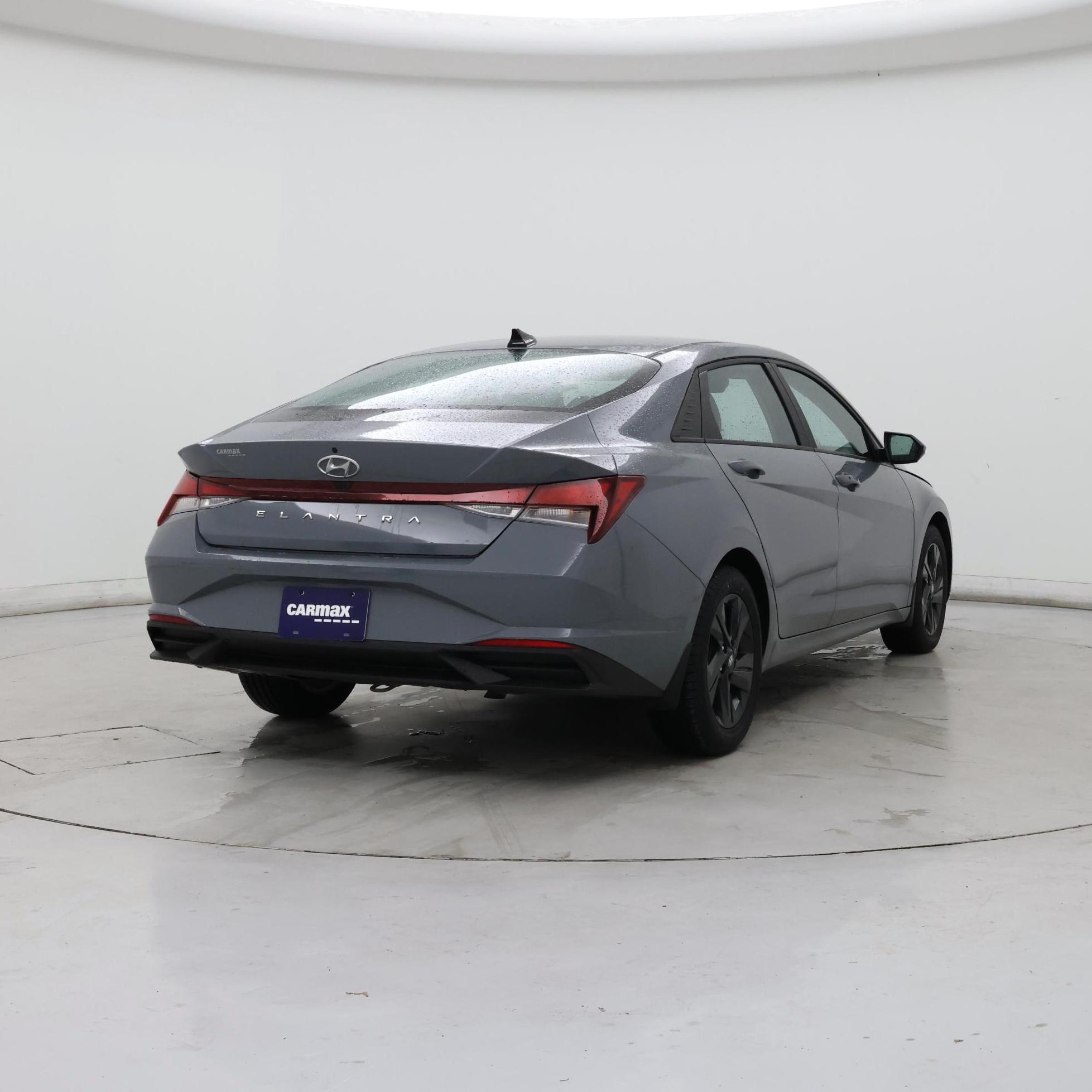 Thumbnail: 2023 Hyundai Elantra - 8