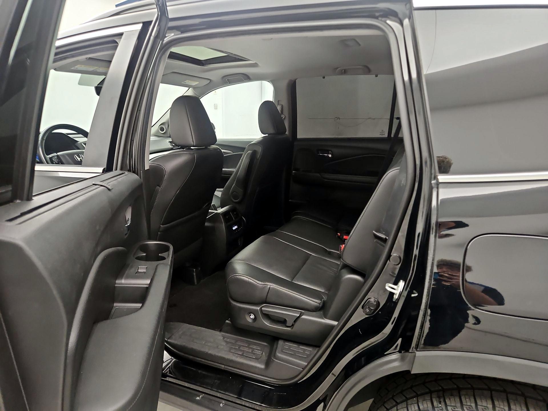 Thumbnail: 2021 Honda Pilot - 20