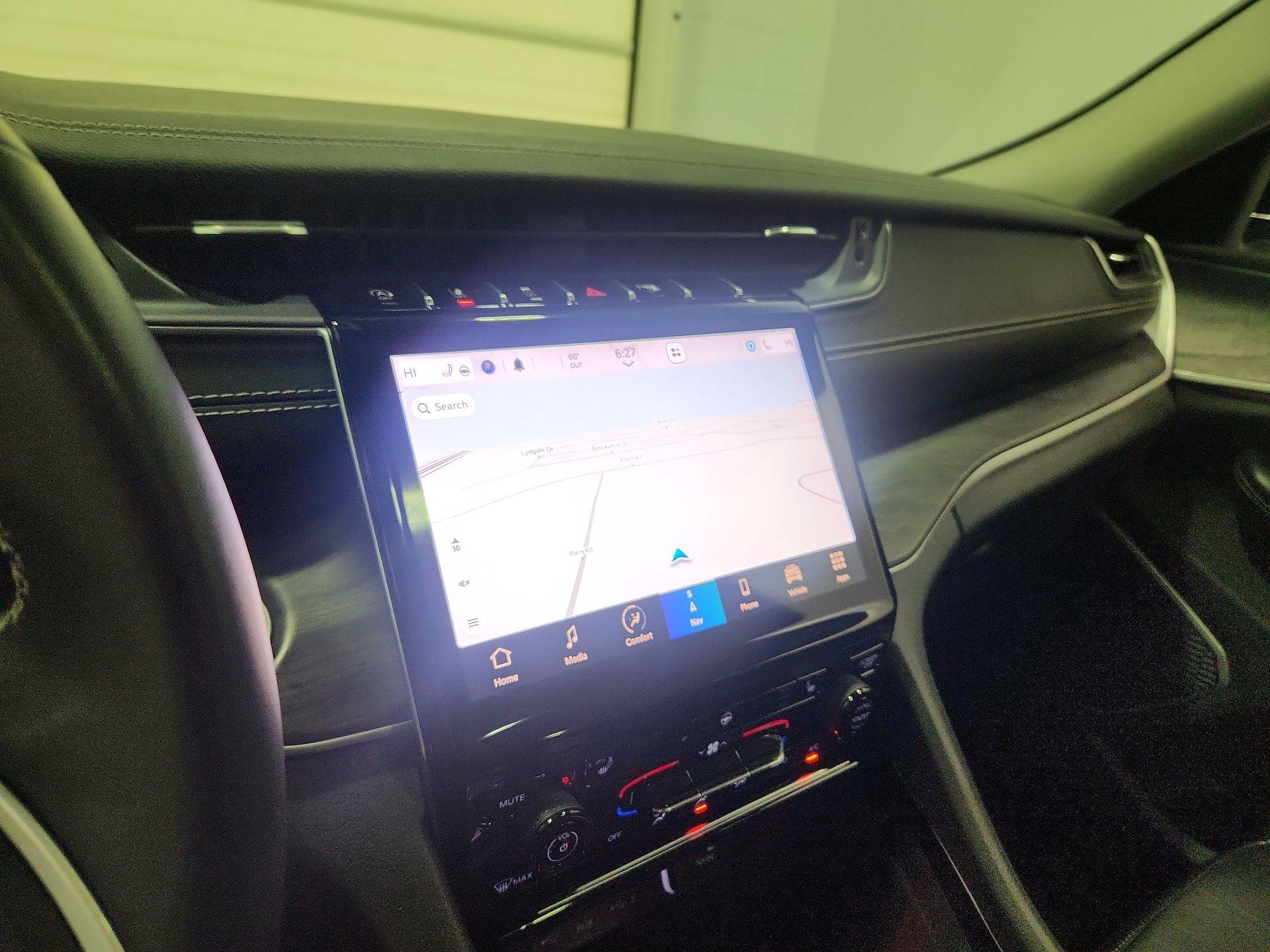 Thumbnail: 2021 Jeep Grand Cherokee L - 14