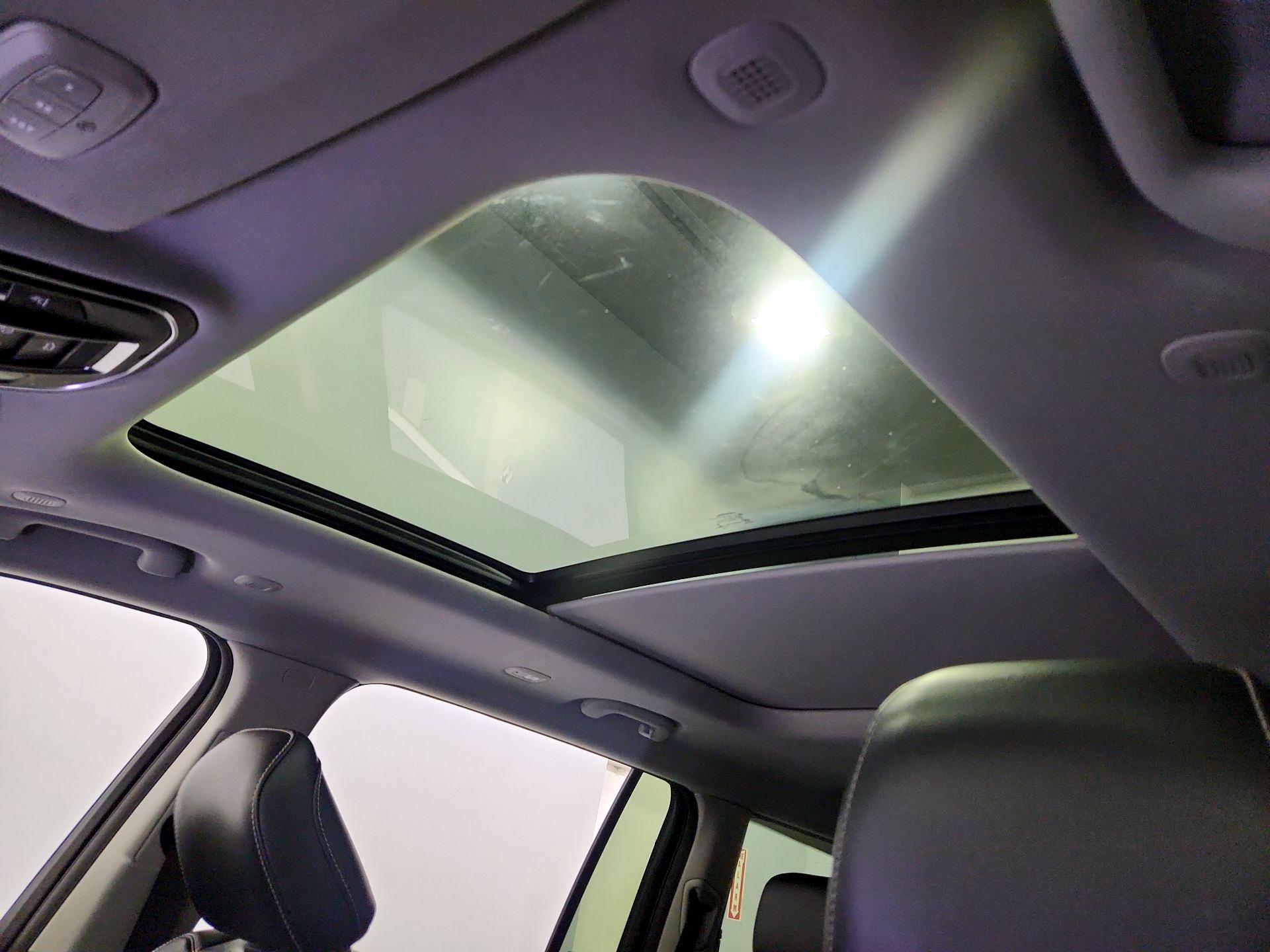 Thumbnail: 2021 Jeep Grand Cherokee L - 20