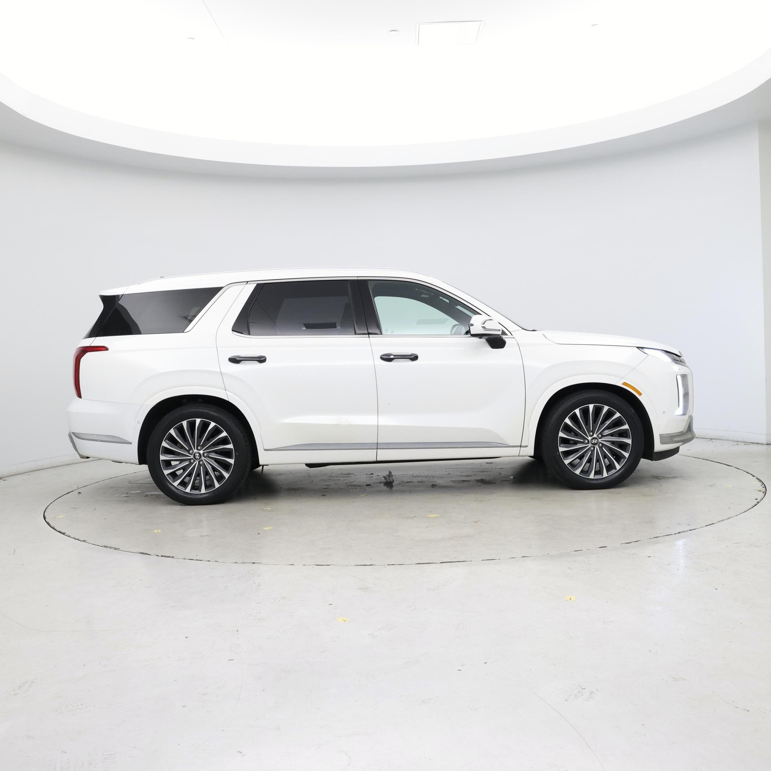 Thumbnail: 2023 Hyundai Palisade - 7