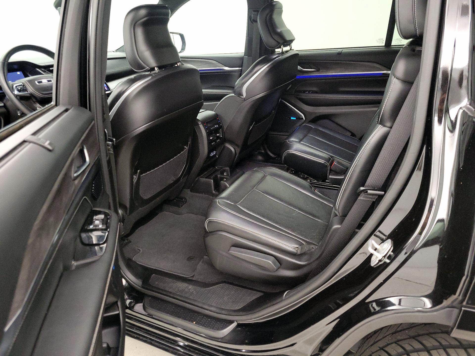Thumbnail: 2021 Jeep Grand Cherokee L - 20