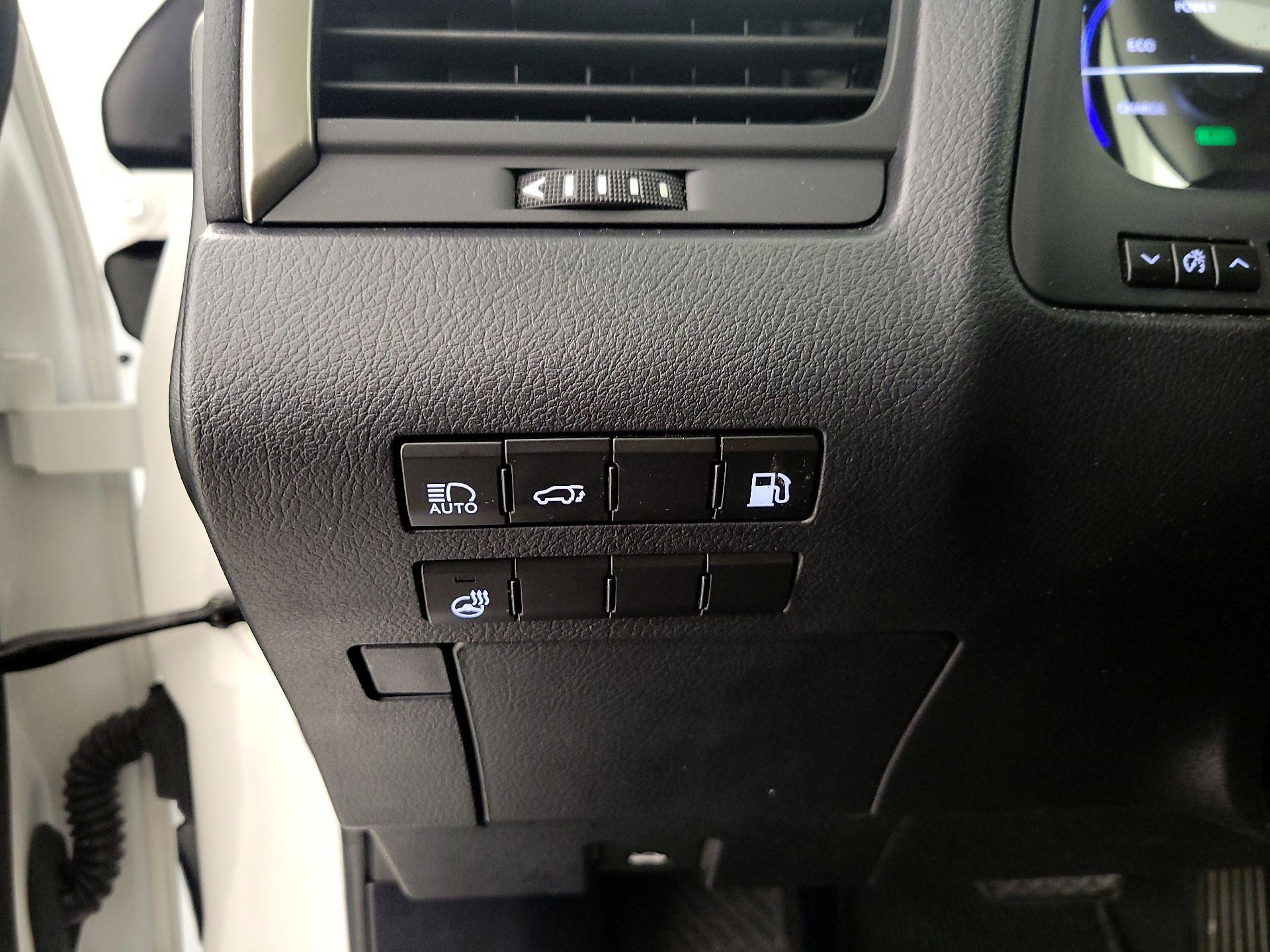 Thumbnail: 2020 Lexus RX - 13