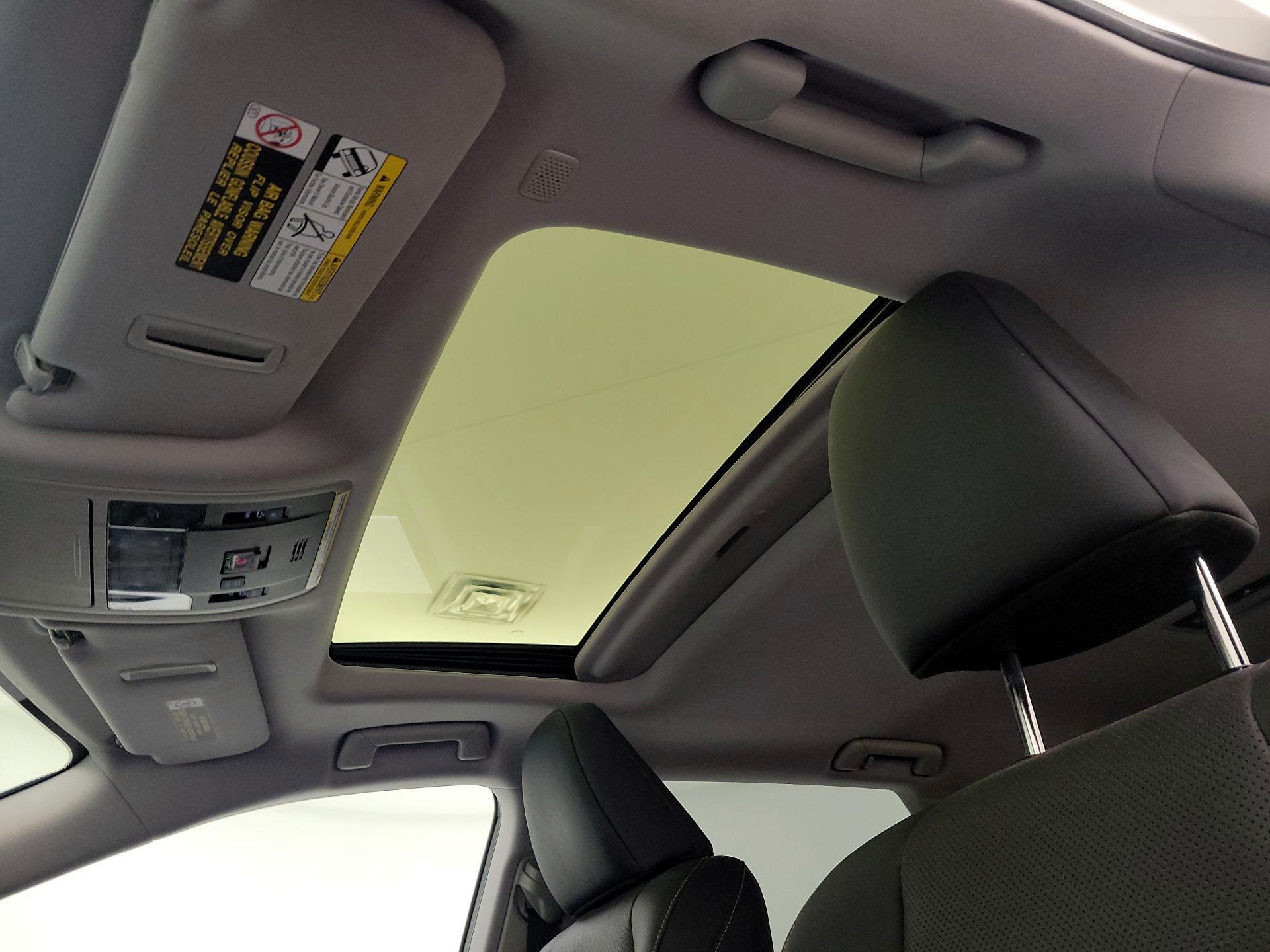 Thumbnail: 2020 Lexus RX - 20