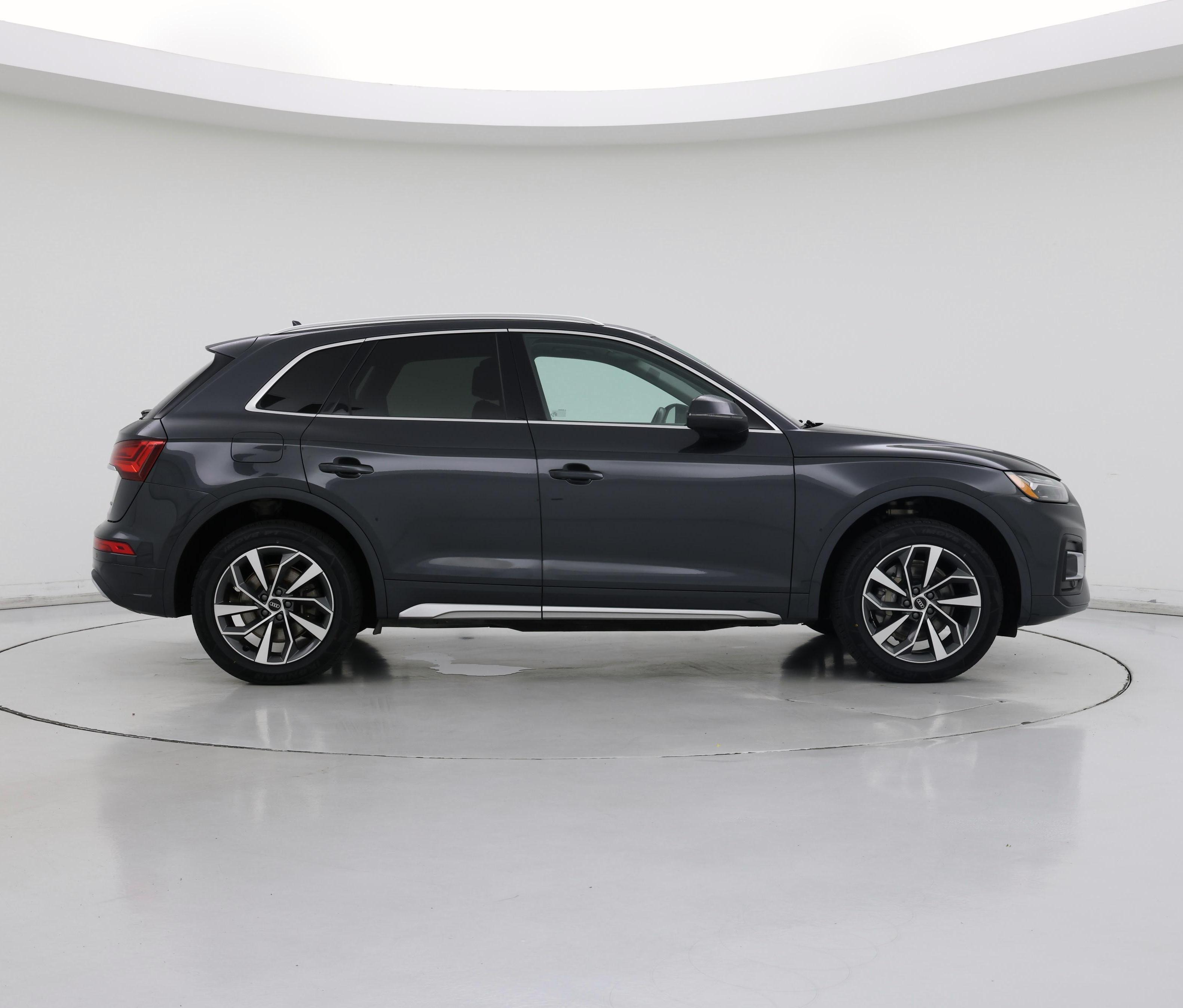 Thumbnail: 2021 Audi Q5 - 7