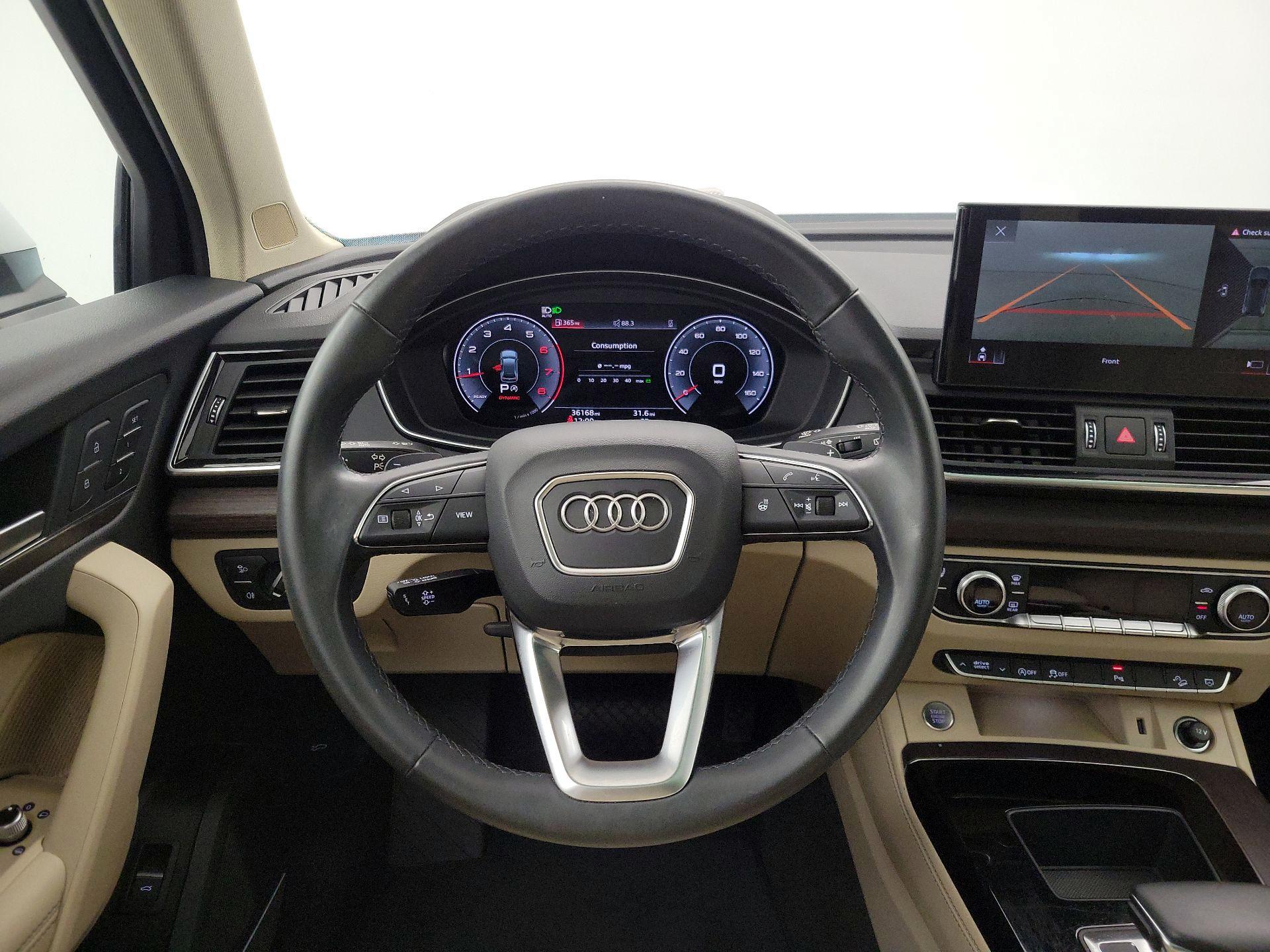 Thumbnail: 2022 Audi Q5 - 10