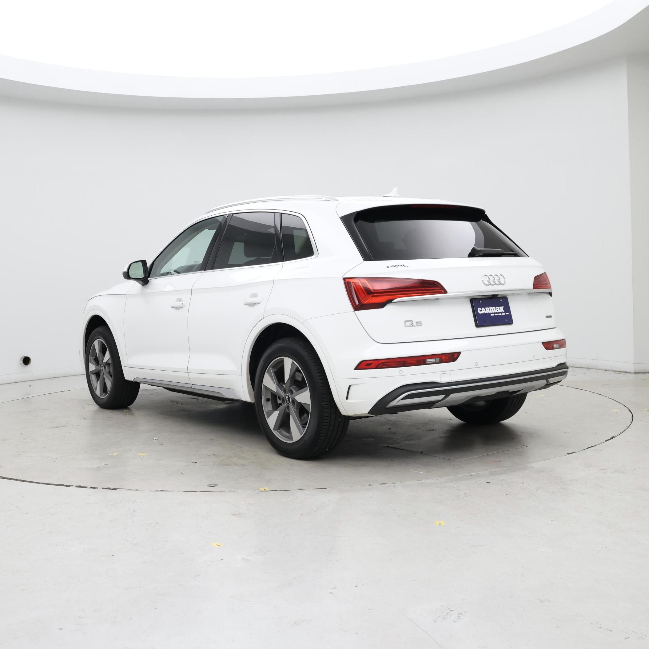 Thumbnail: 2022 Audi Q5 - 2