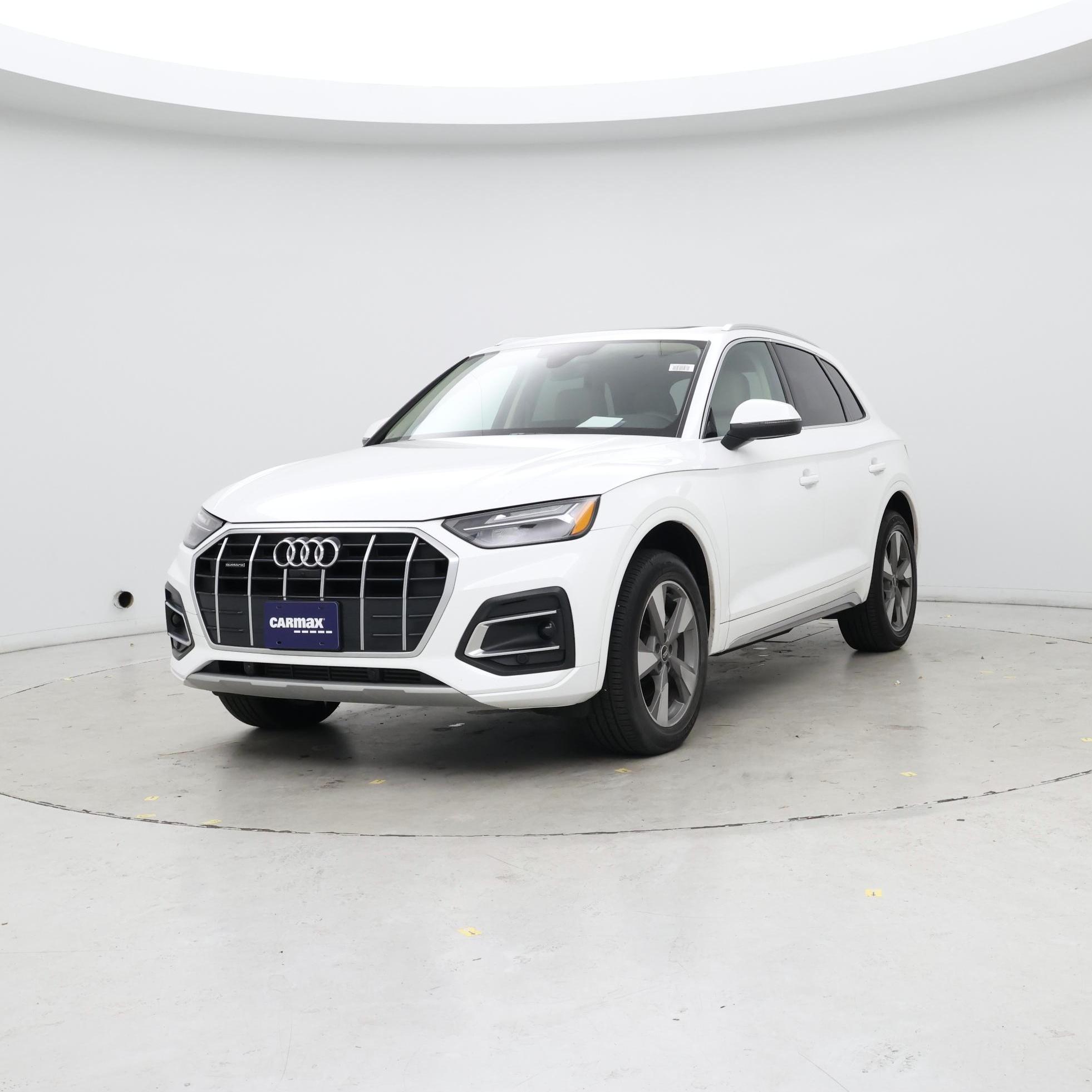 Thumbnail: 2022 Audi Q5 - 4