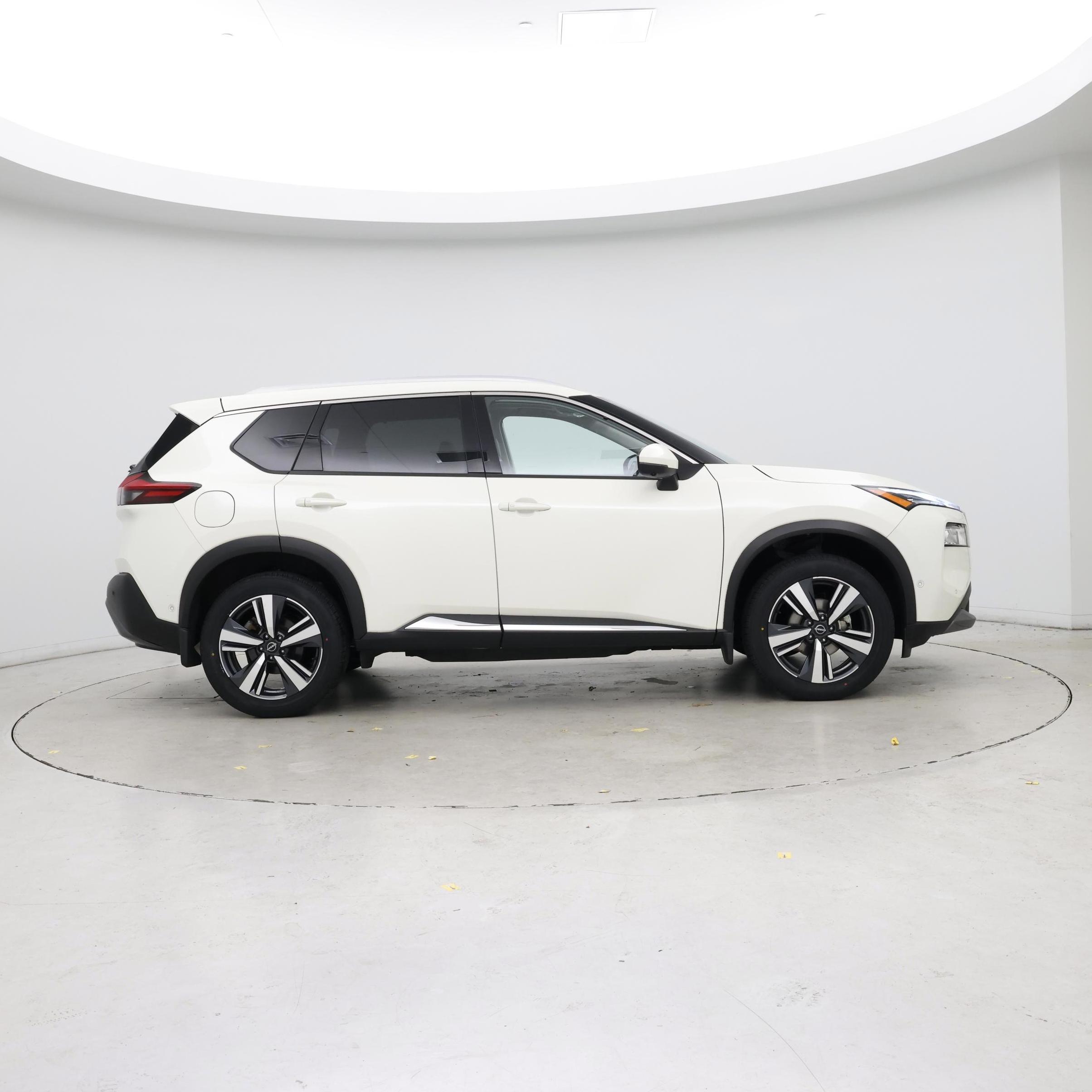Thumbnail: 2022 Nissan Rogue - 7