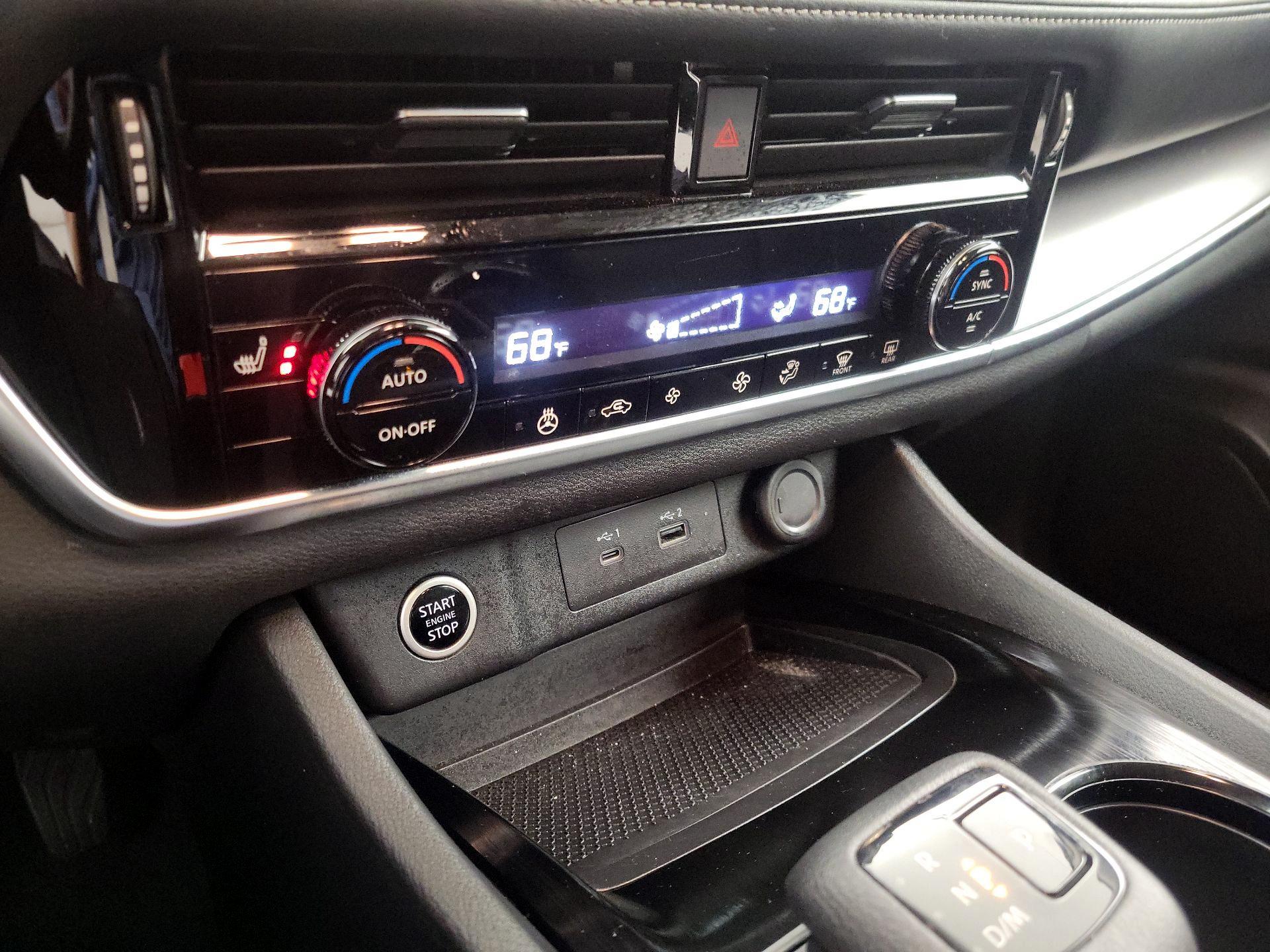 Thumbnail: 2022 Nissan Rogue - 16