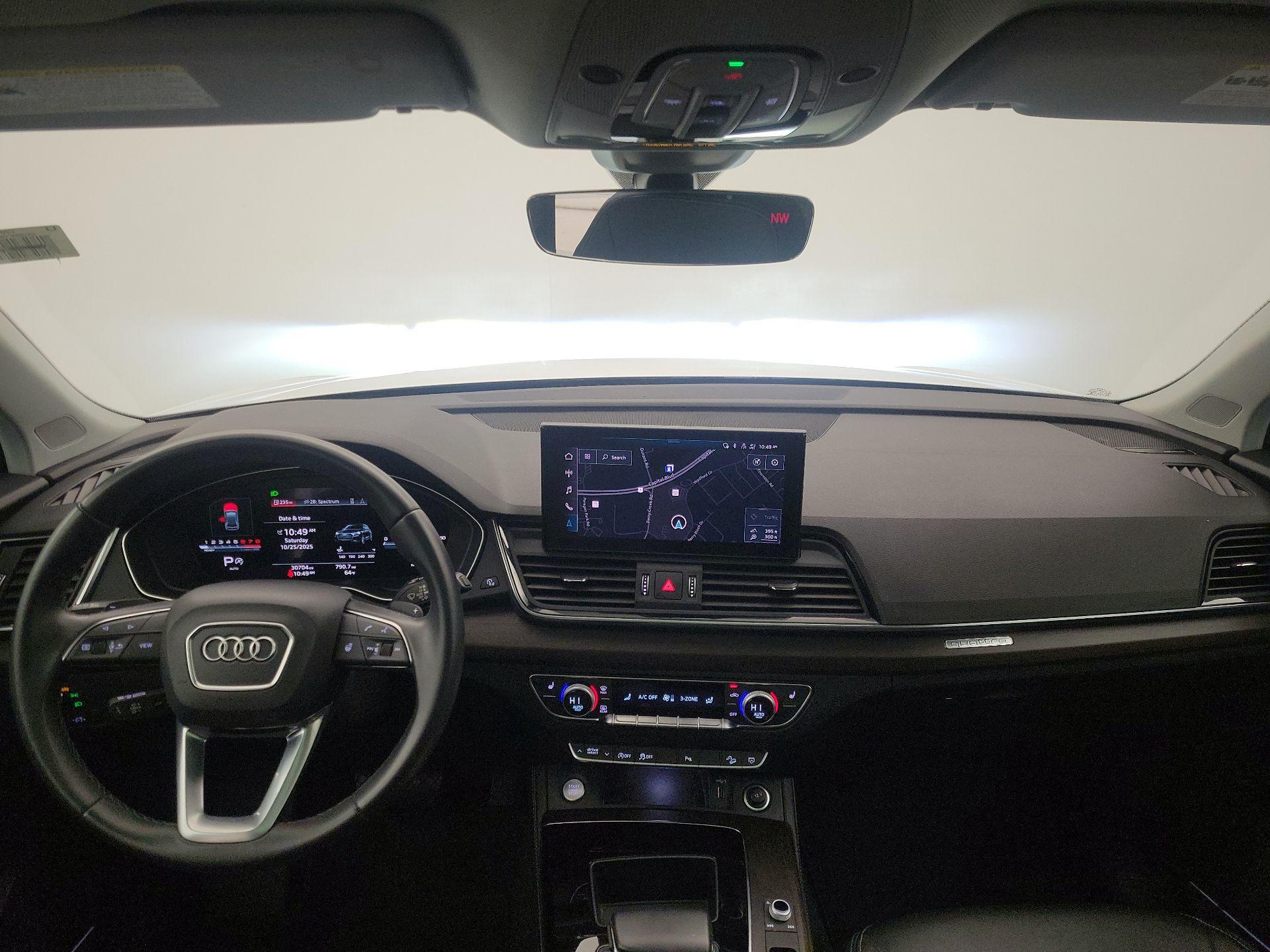 Thumbnail: 2023 Audi Q5 - 9