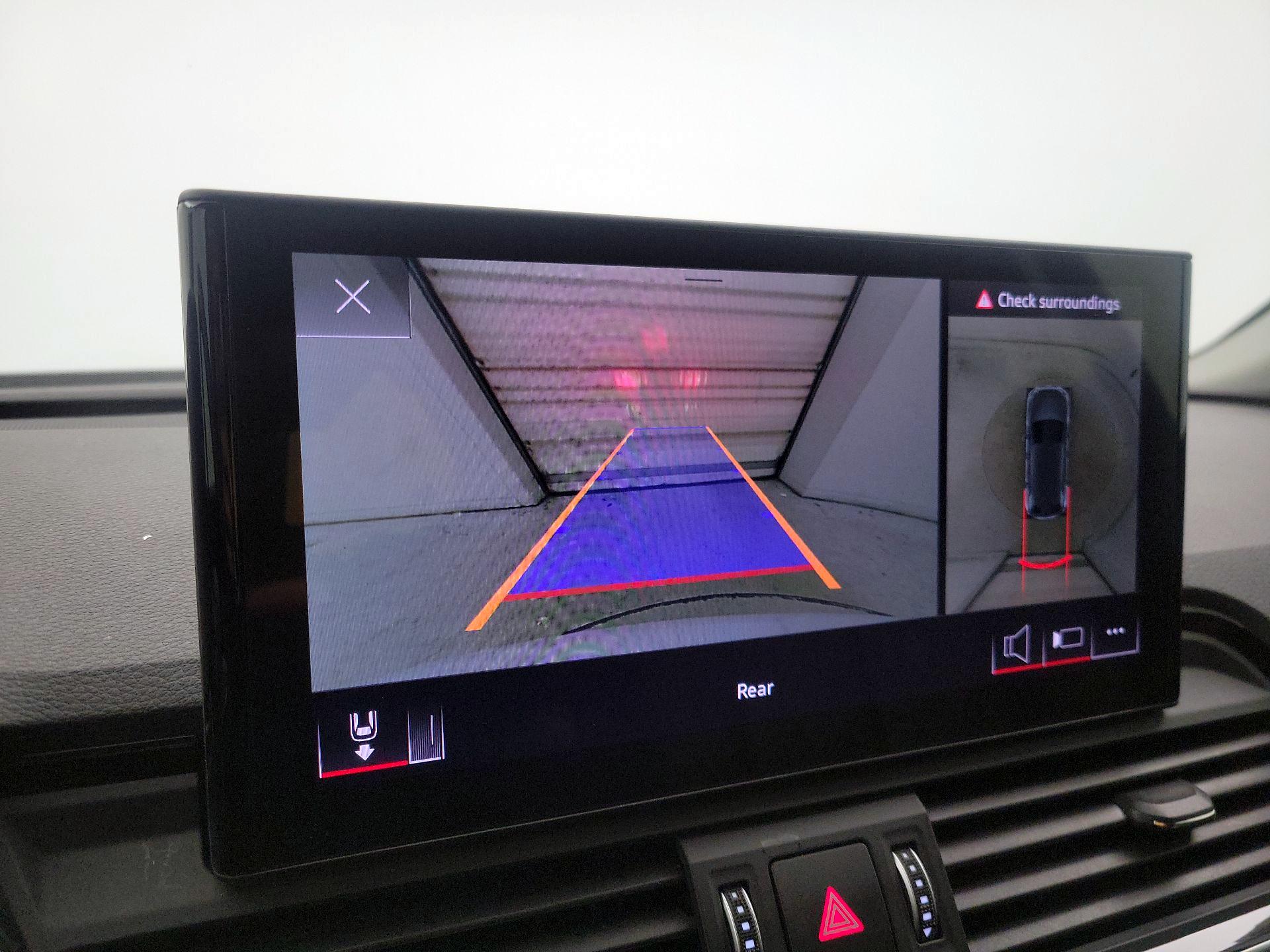 Thumbnail: 2023 Audi Q5 - 15