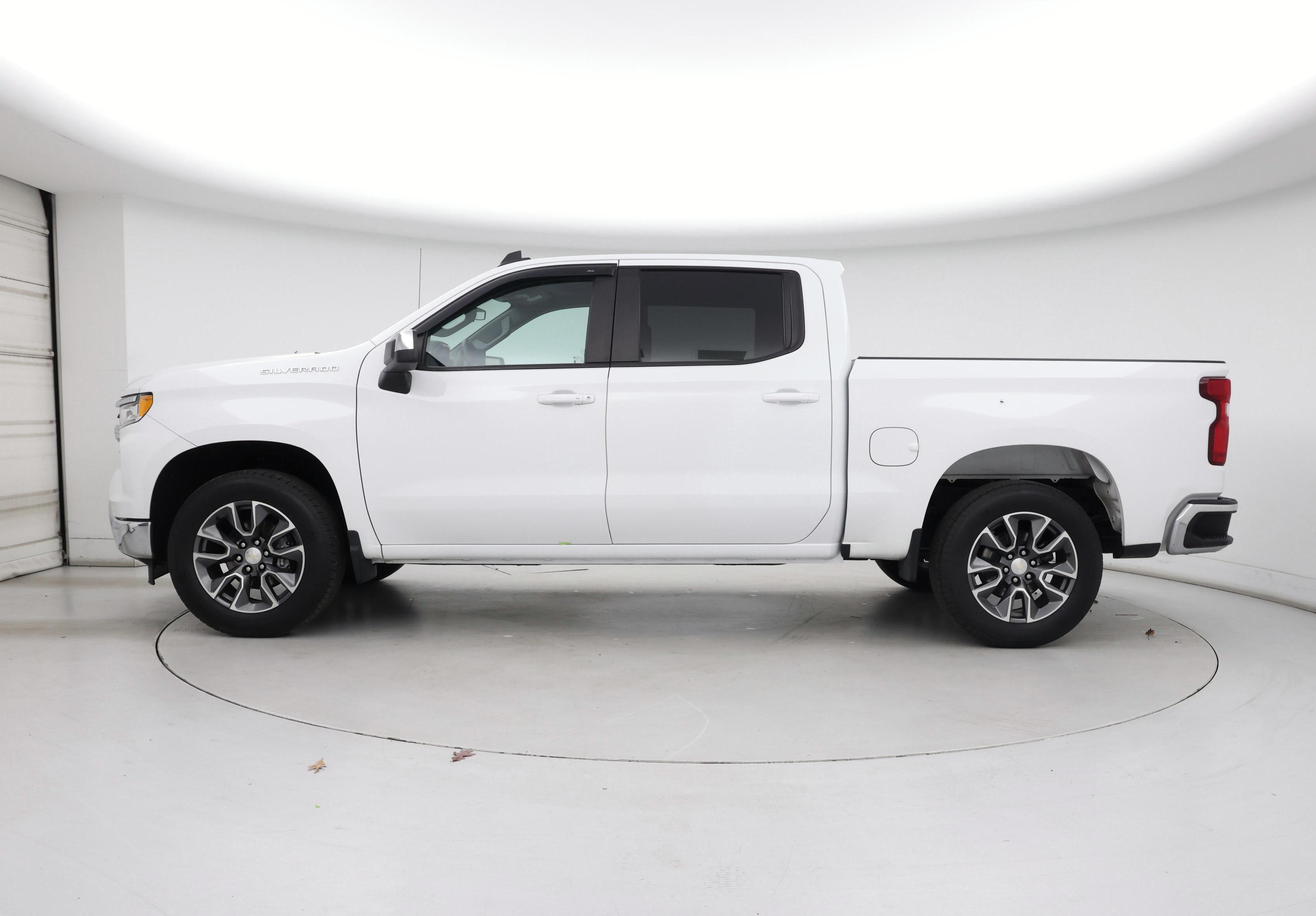 Thumbnail: 2022 Chevrolet Silverado 1500 - 3