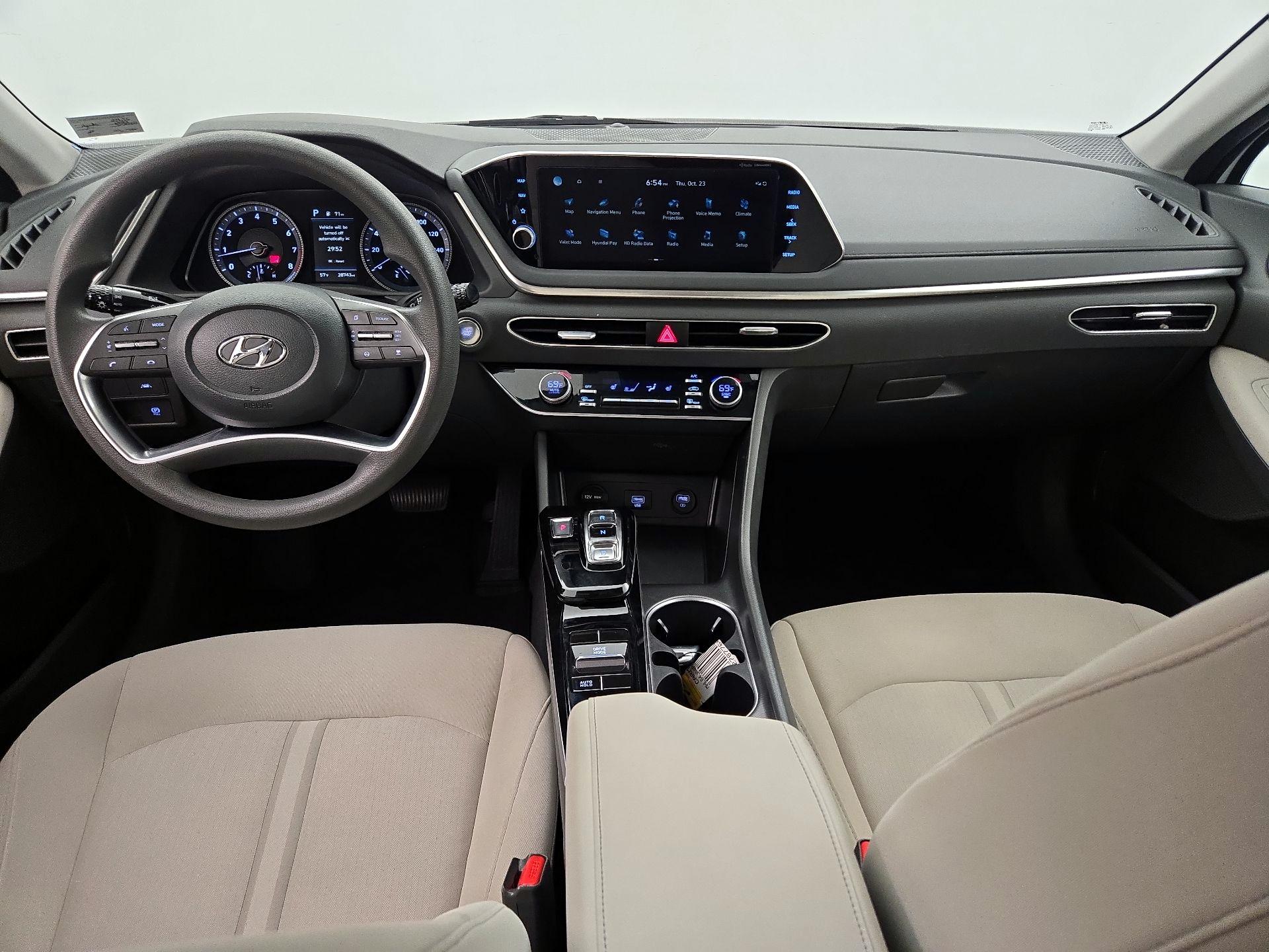 Thumbnail: 2023 Hyundai Sonata - 9