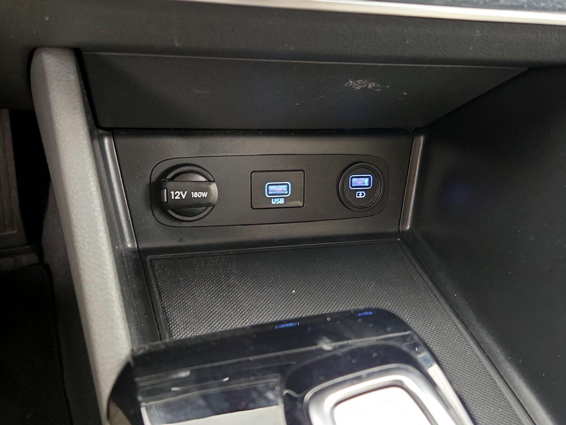 Thumbnail: 2023 Hyundai Sonata - 19