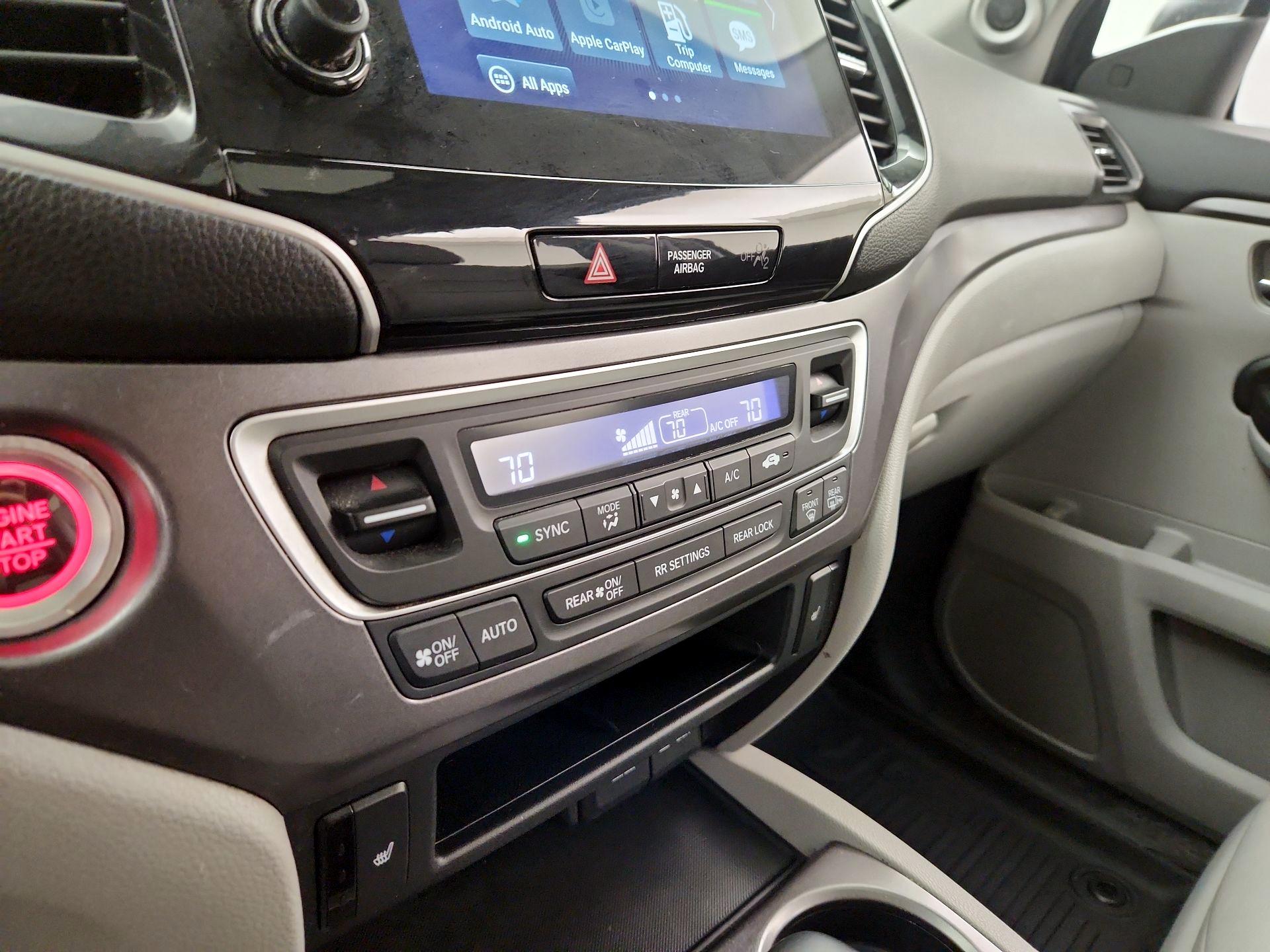 Thumbnail: 2020 Honda Pilot - 16