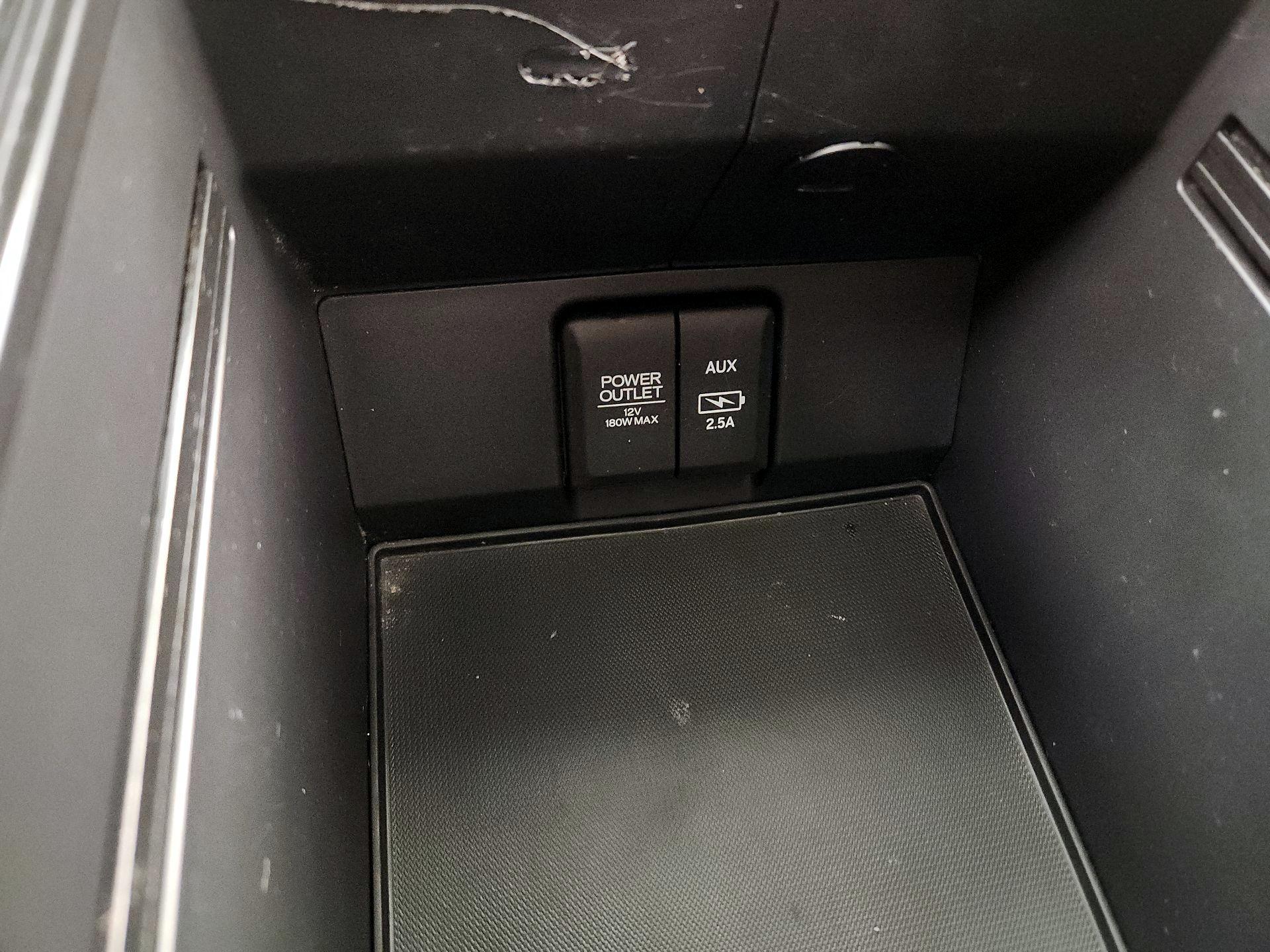 Thumbnail: 2020 Honda Pilot - 18