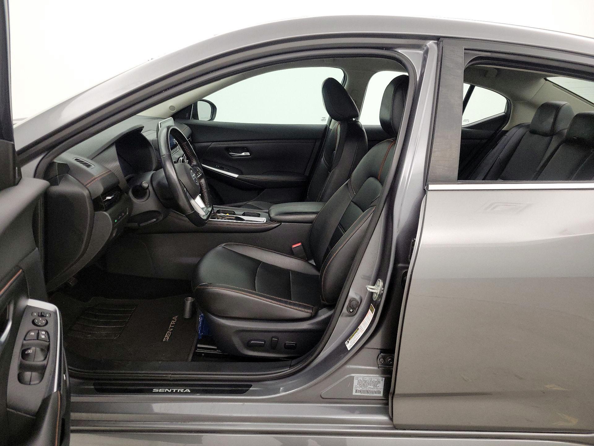 Thumbnail: 2021 Nissan Sentra - 11
