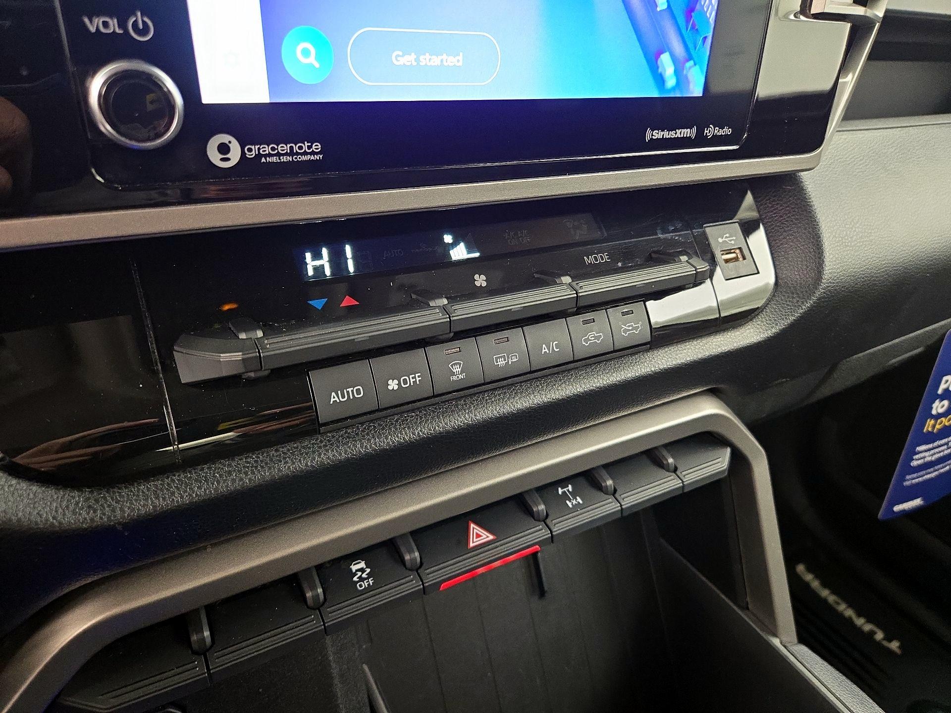 Thumbnail: 2022 Toyota Tundra - 17