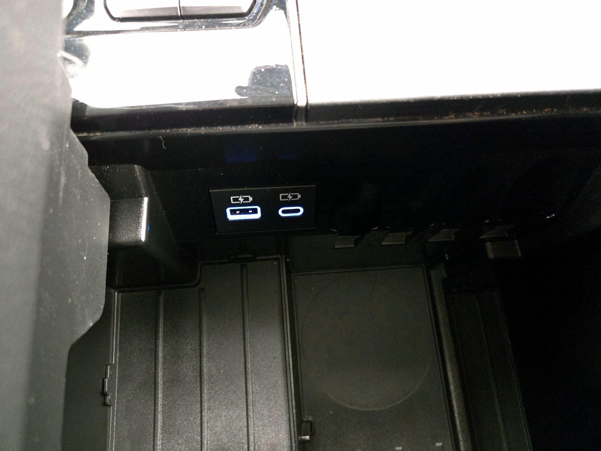 Thumbnail: 2022 Toyota Tundra - 19