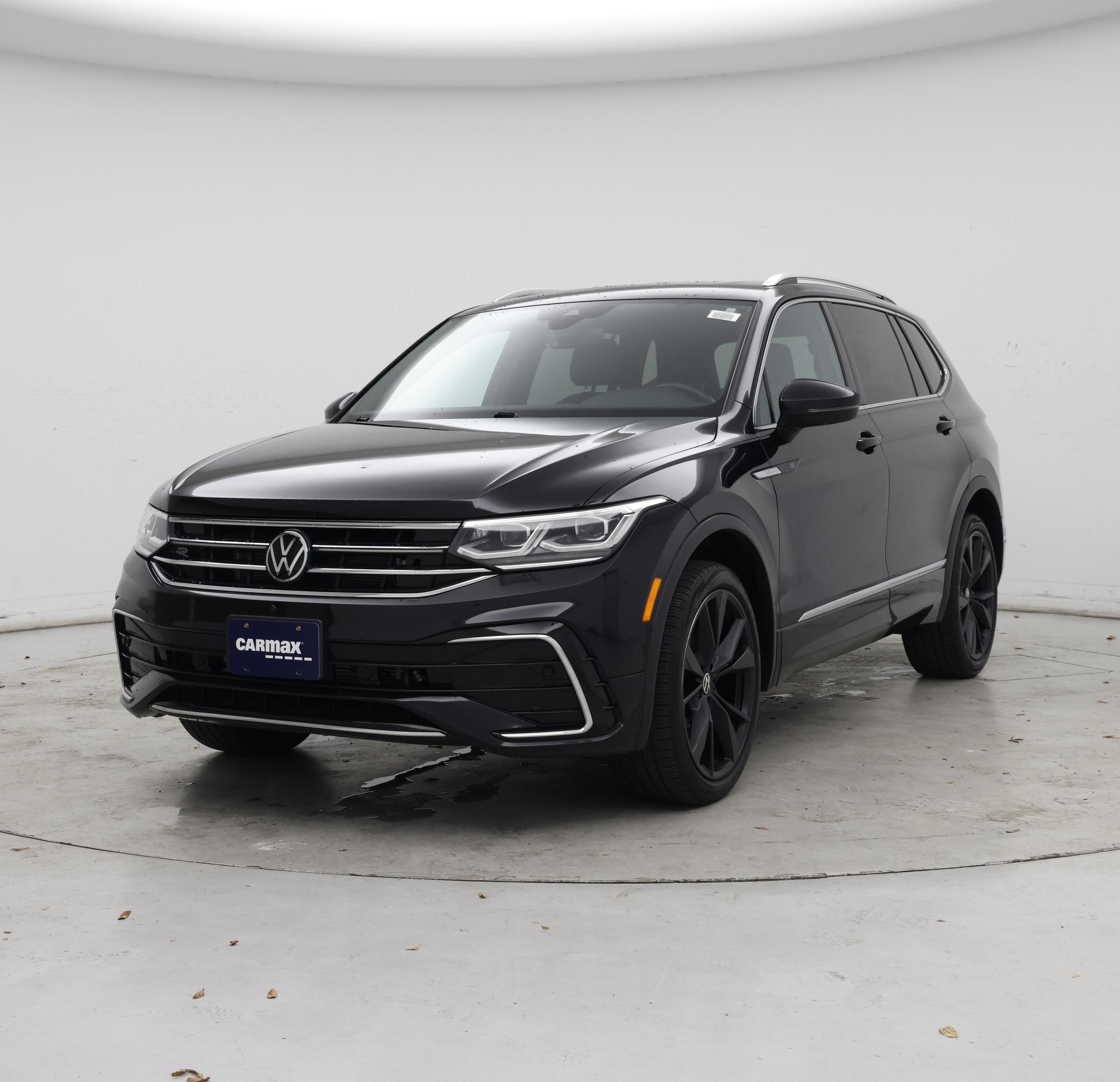 Thumbnail: 2022 Volkswagen Tiguan - 4