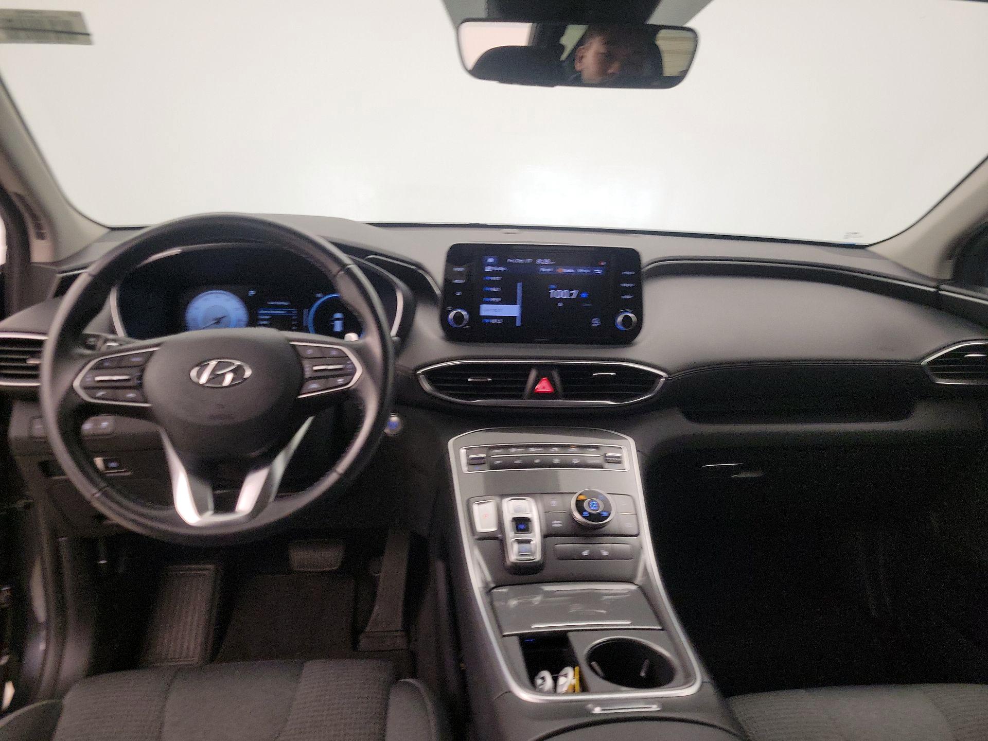 Thumbnail: 2022 Hyundai Santa Fe - 9