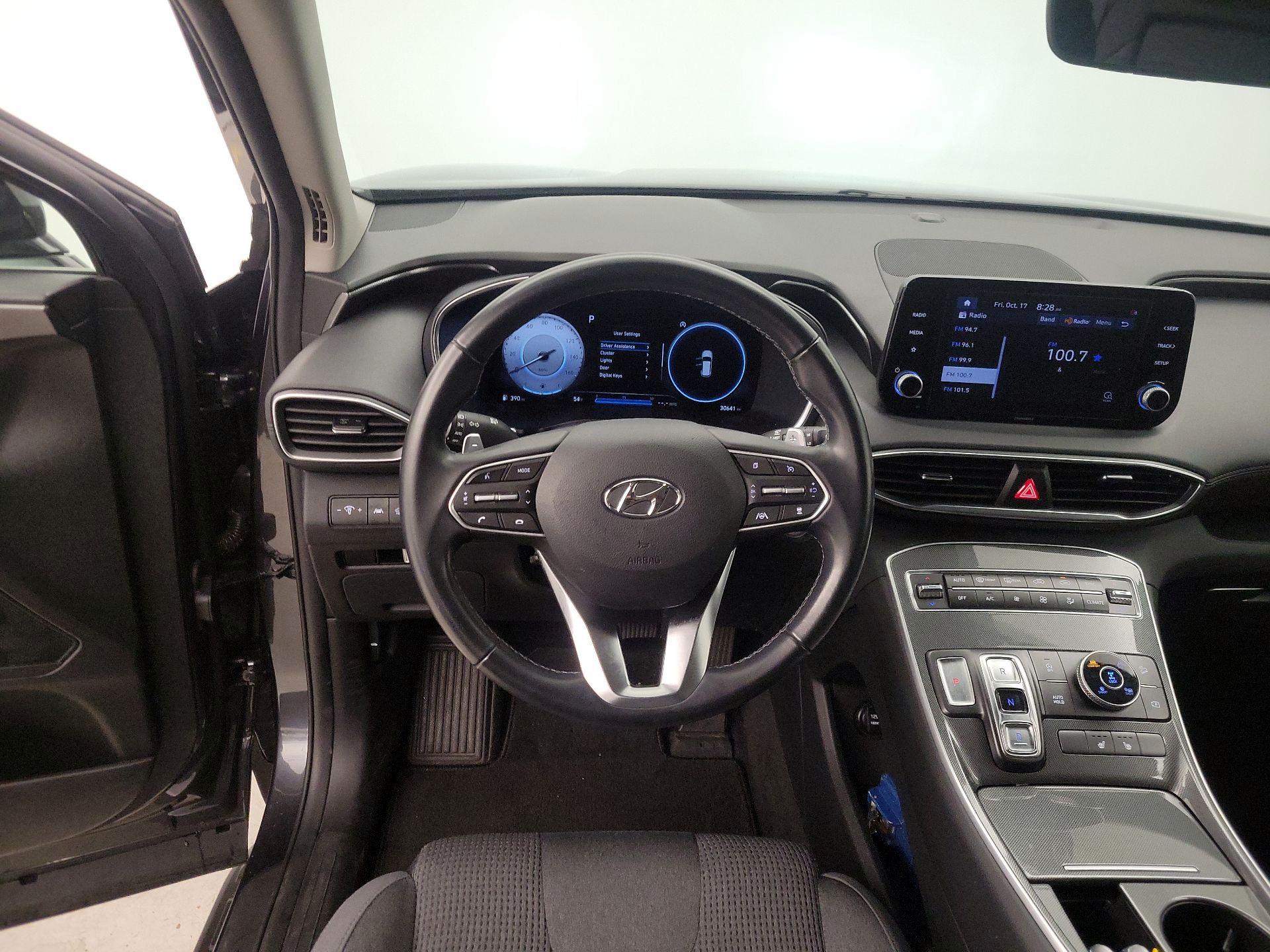 Thumbnail: 2022 Hyundai Santa Fe - 10