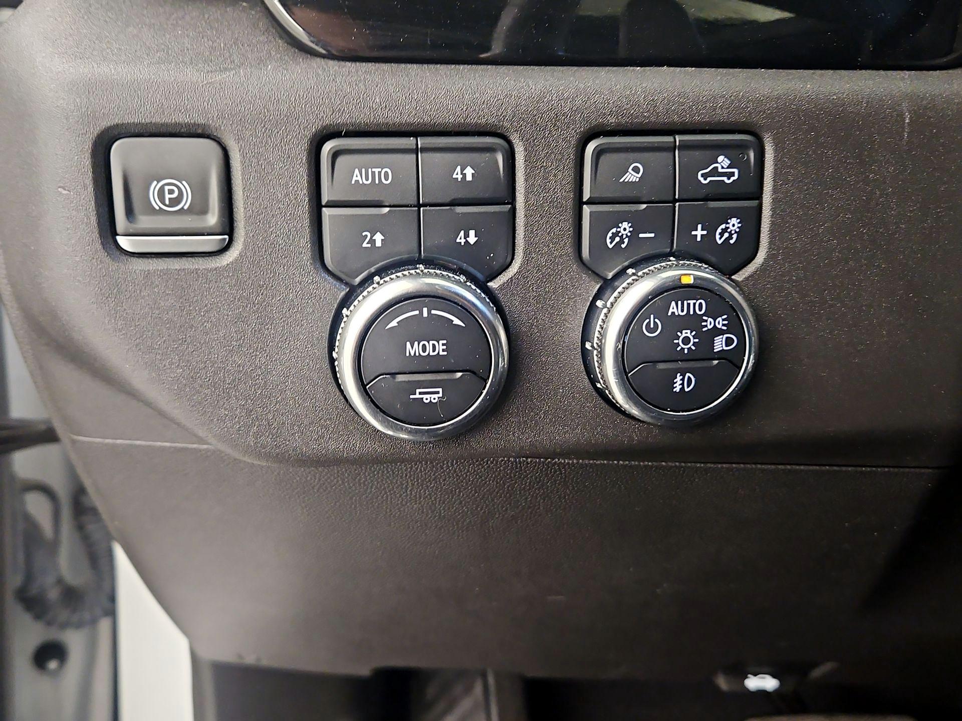 Thumbnail: 2023 GMC Sierra 1500 - 13