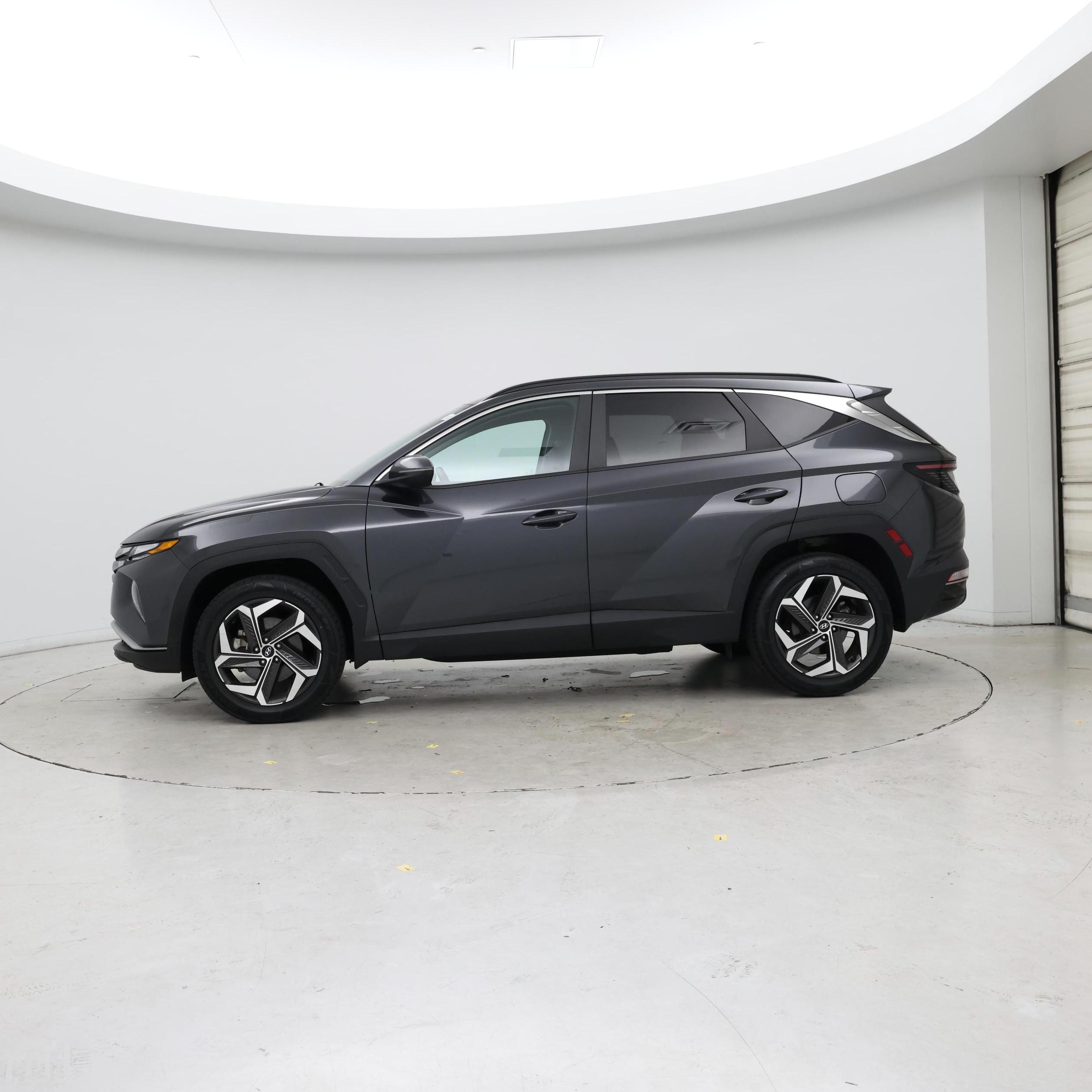 Thumbnail: 2022 Hyundai Tucson - 3