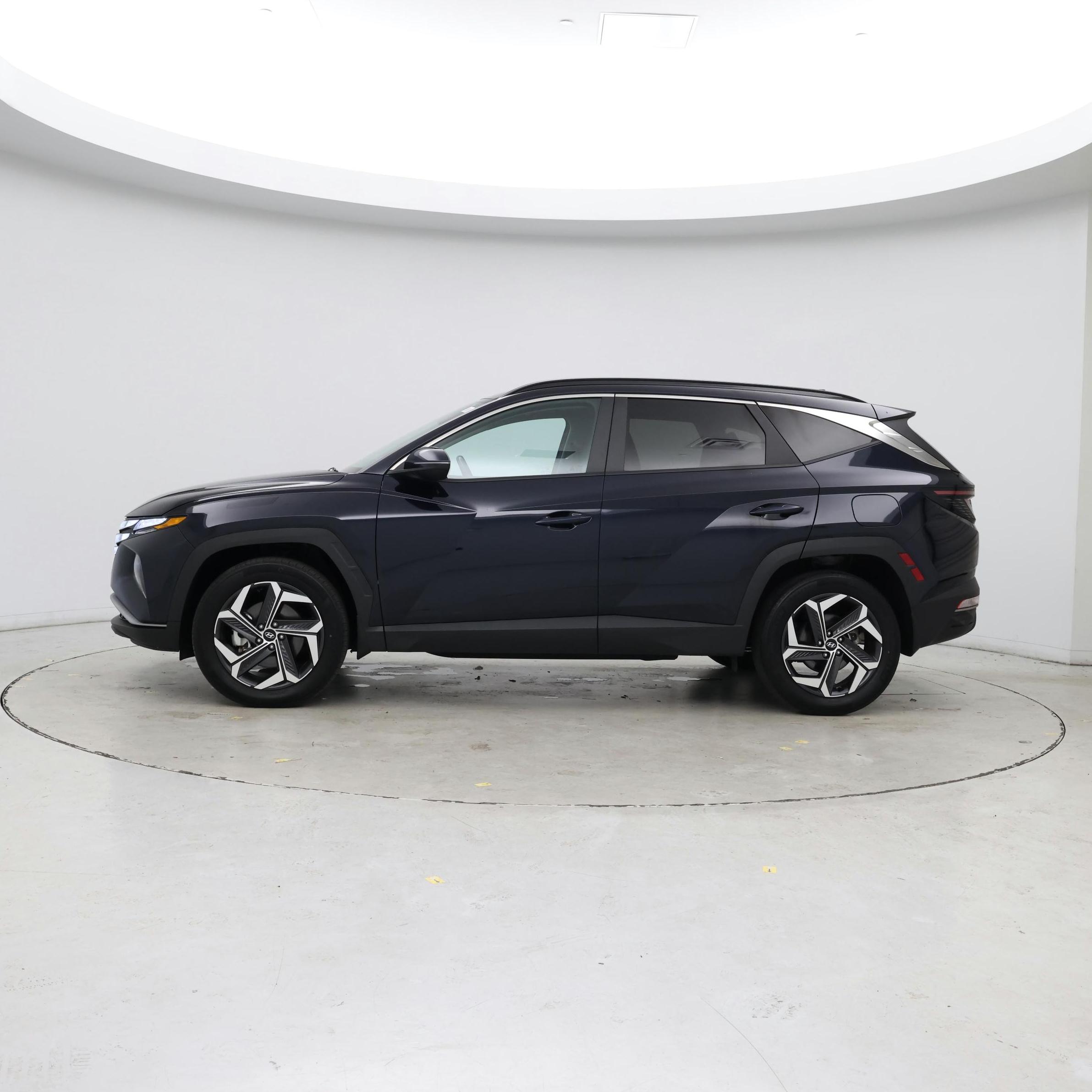 Thumbnail: 2022 Hyundai Tucson - 3