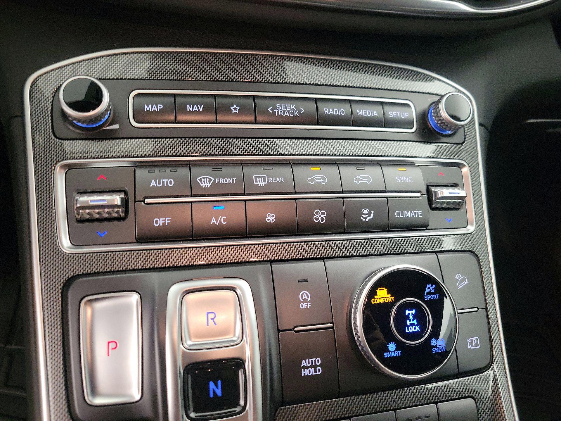 Thumbnail: 2023 Hyundai Santa Fe - 16