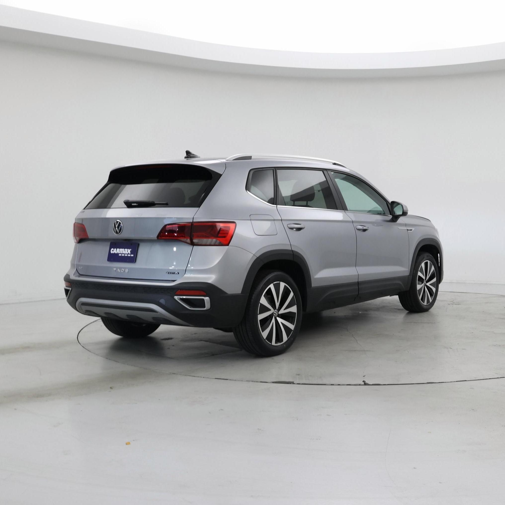 Thumbnail: 2022 Volkswagen Taos - 8