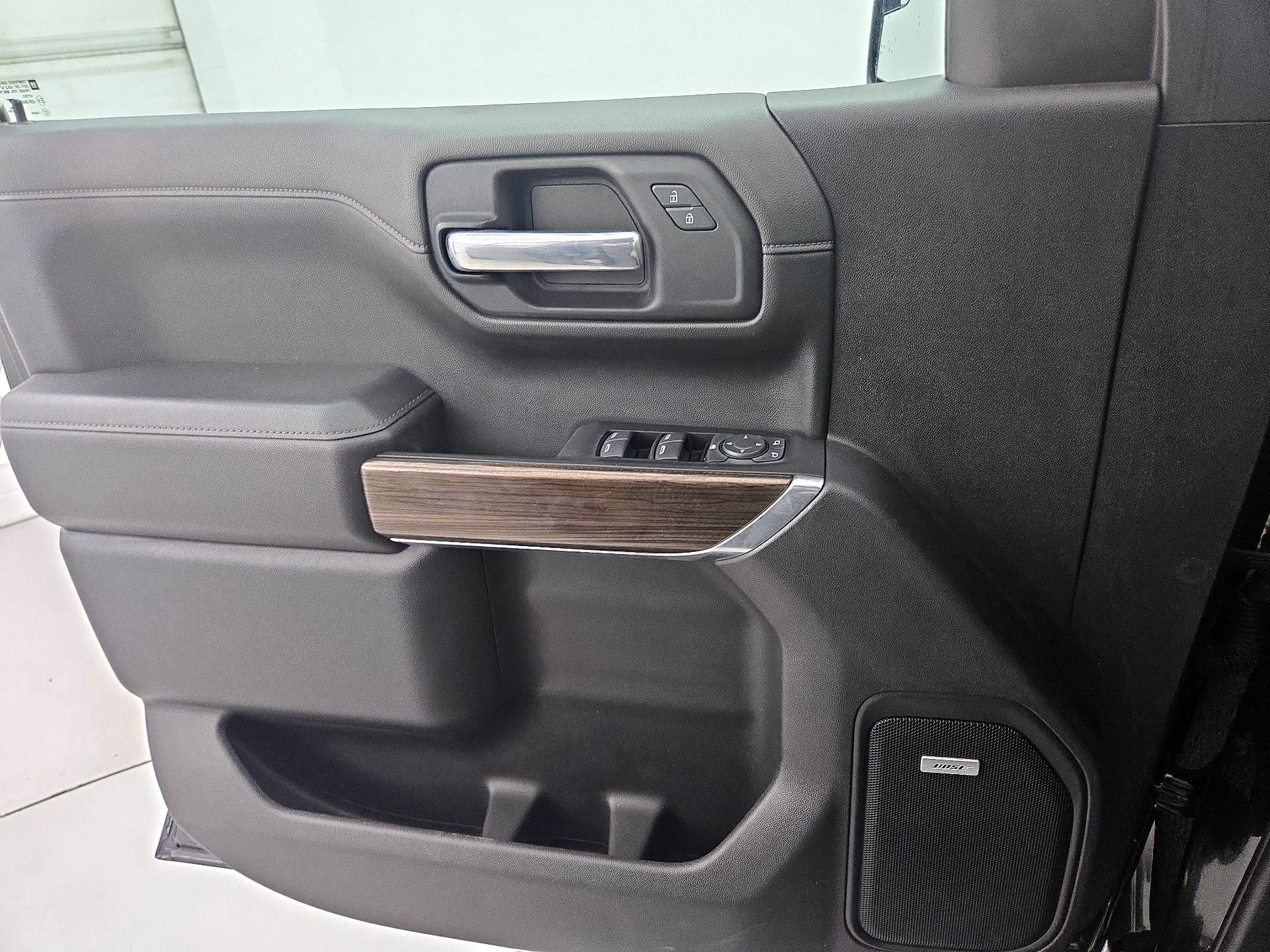 Thumbnail: 2022 Chevrolet Silverado 1500 - 12