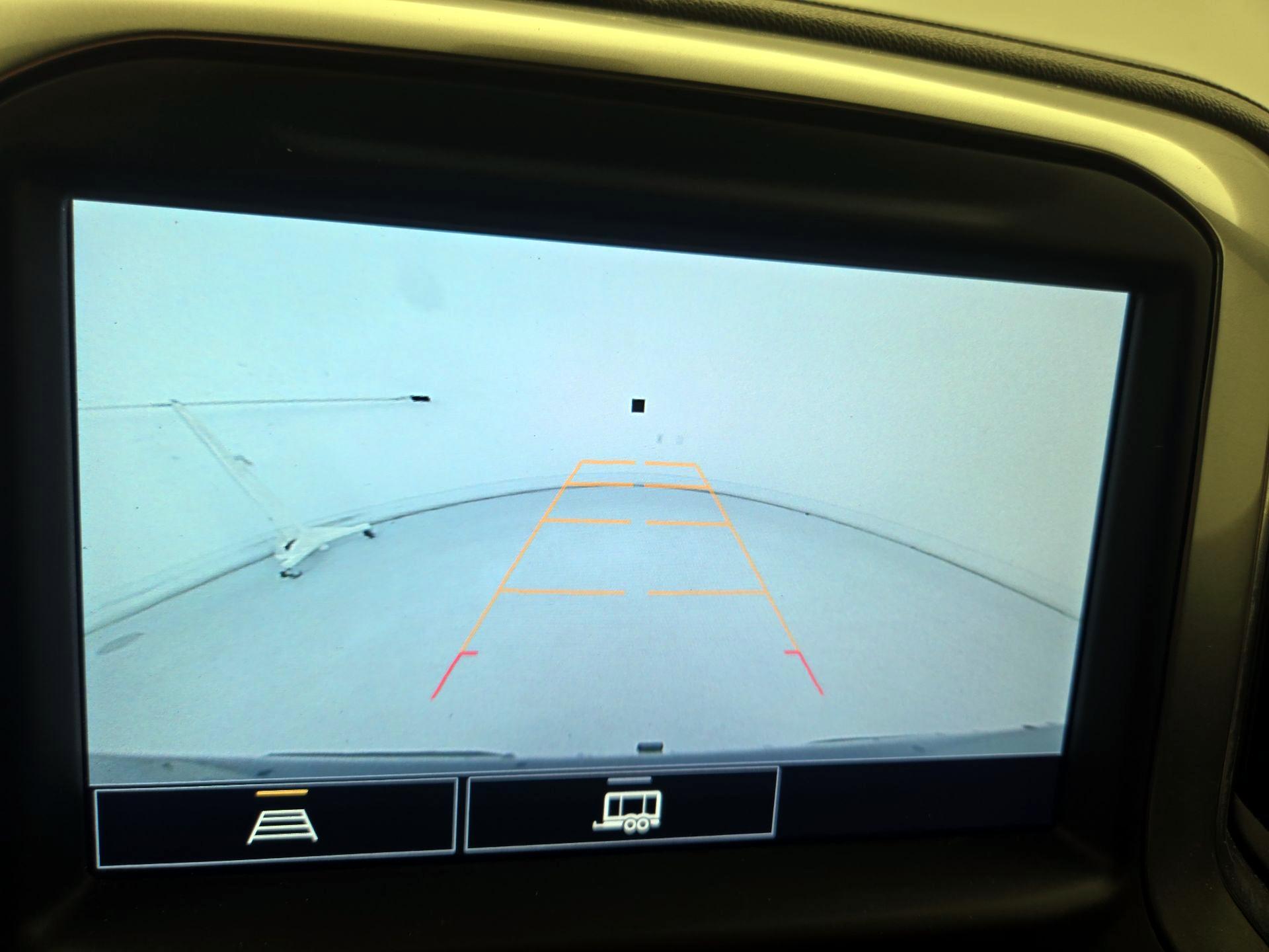 Thumbnail: 2022 Chevrolet Silverado 1500 - 14