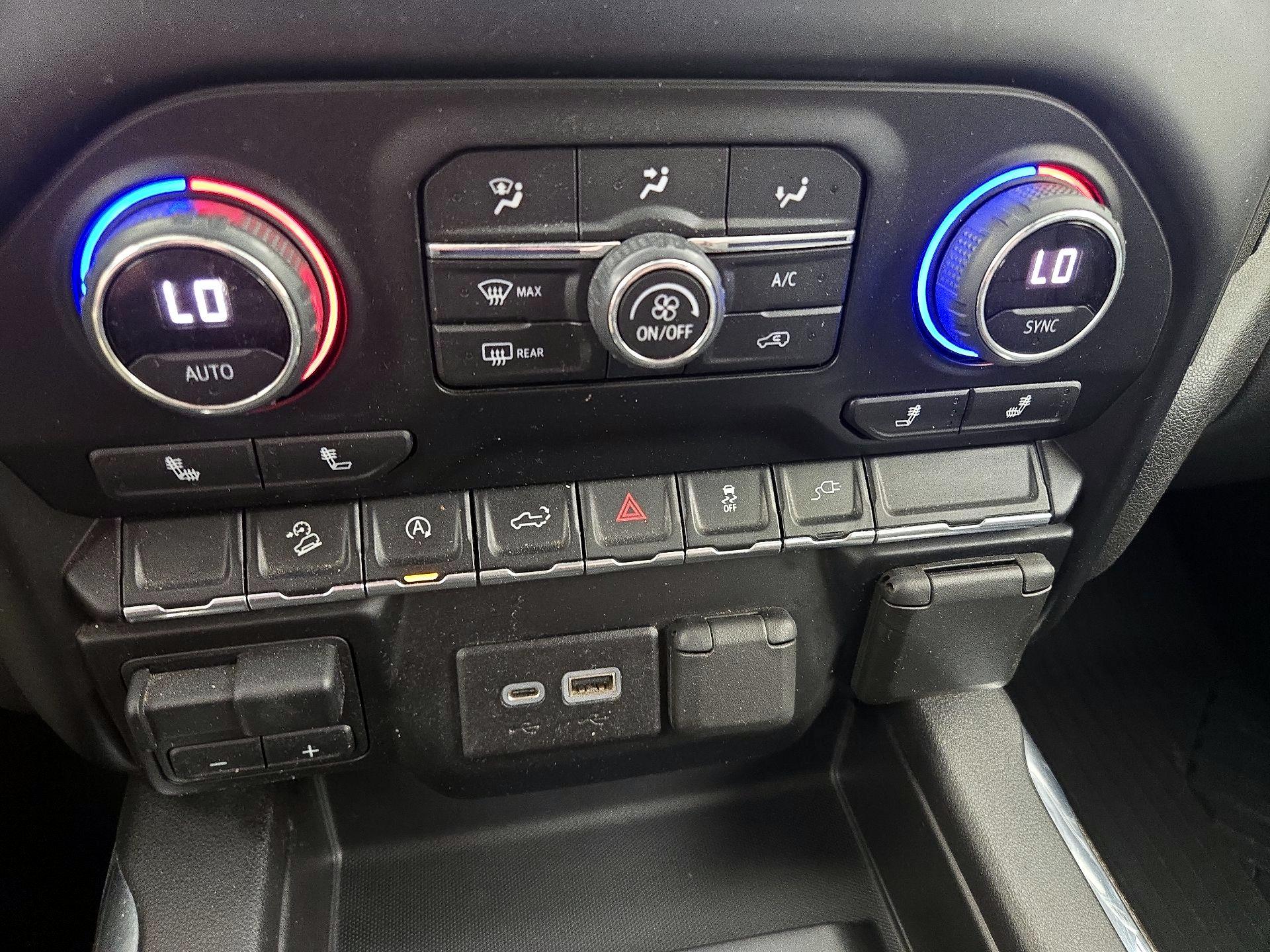 Thumbnail: 2022 Chevrolet Silverado 1500 - 16